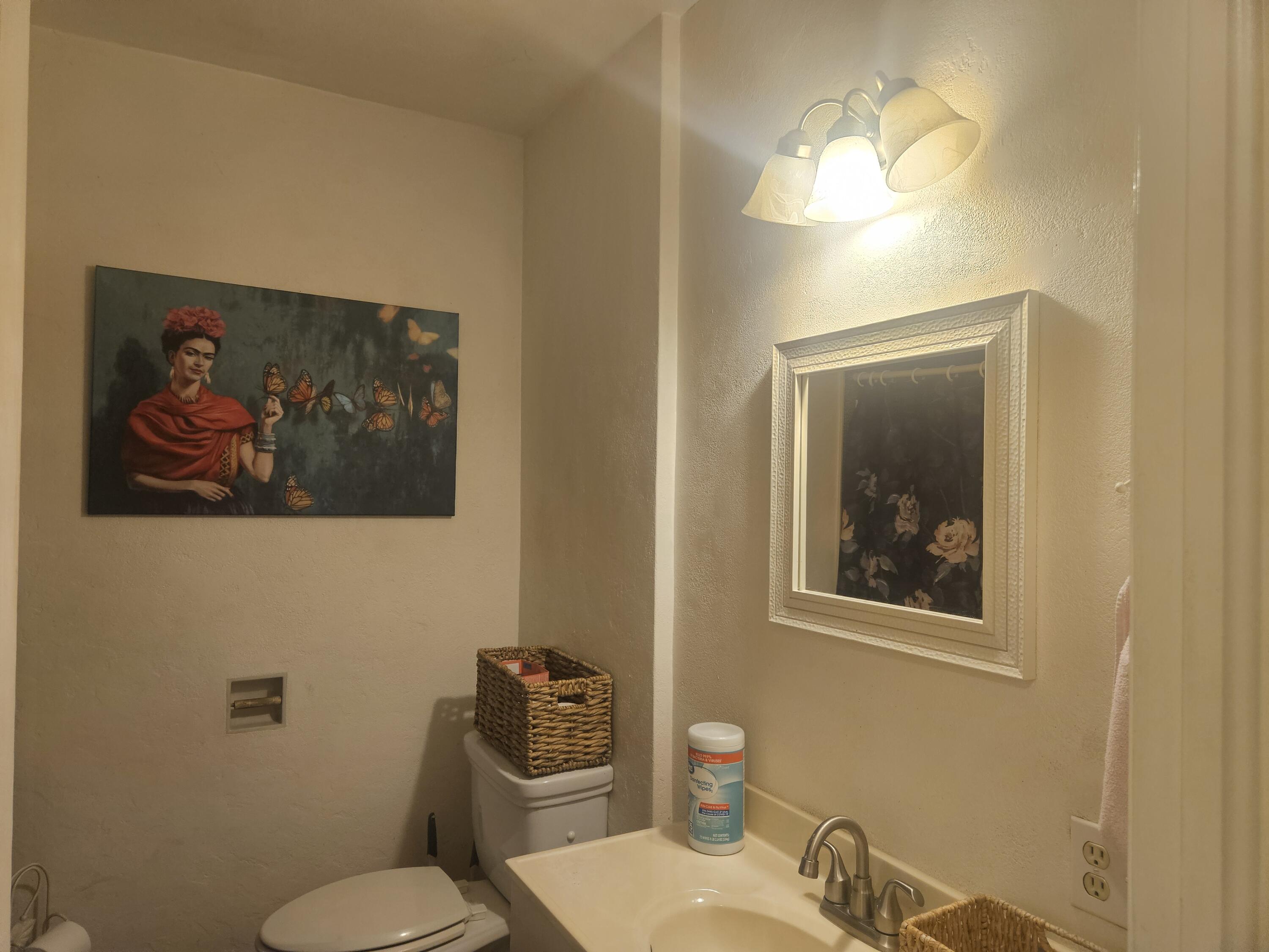 2130 Floral Ave, Selma, CA 93662