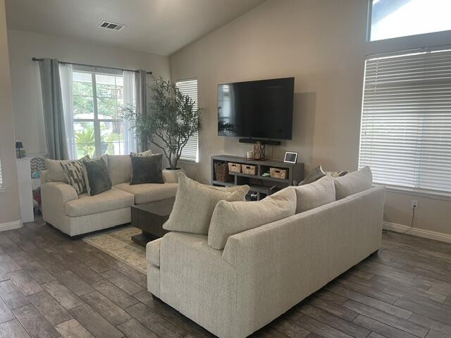 5932 W Monte Verde, Visalia, CA 93277