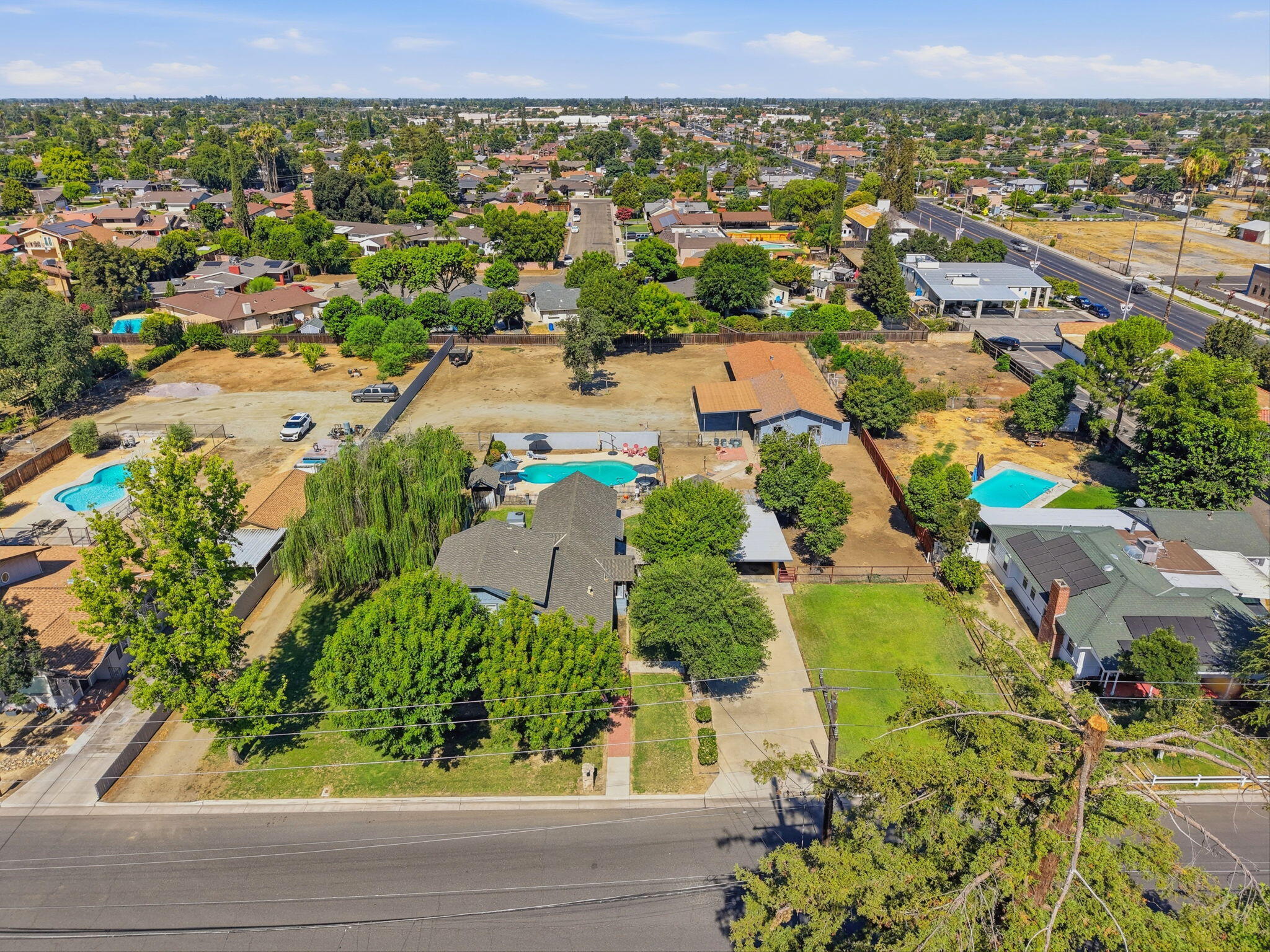 763 N G St, Porterville, CA 93257