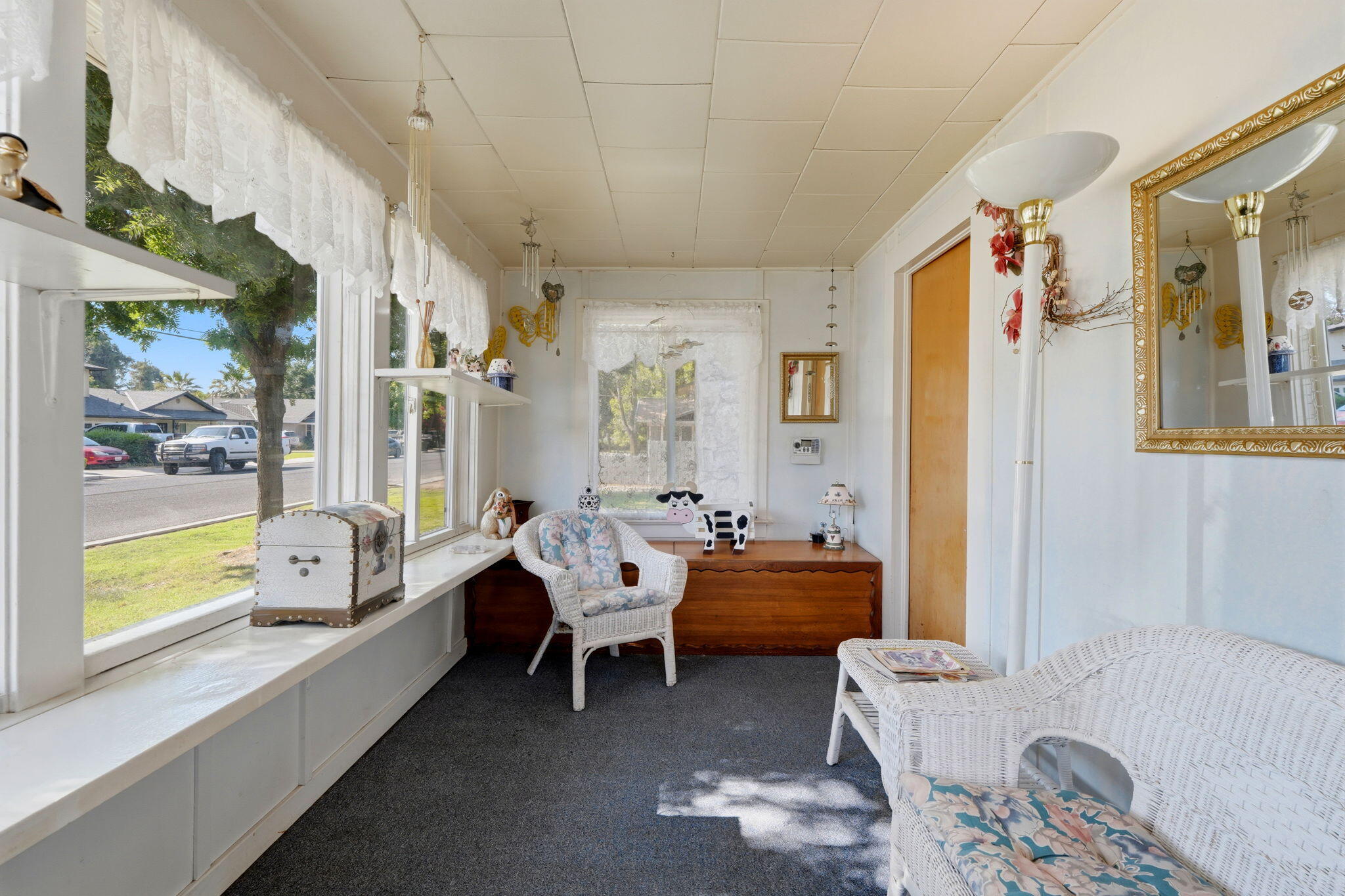 763 N G St, Porterville, CA 93257