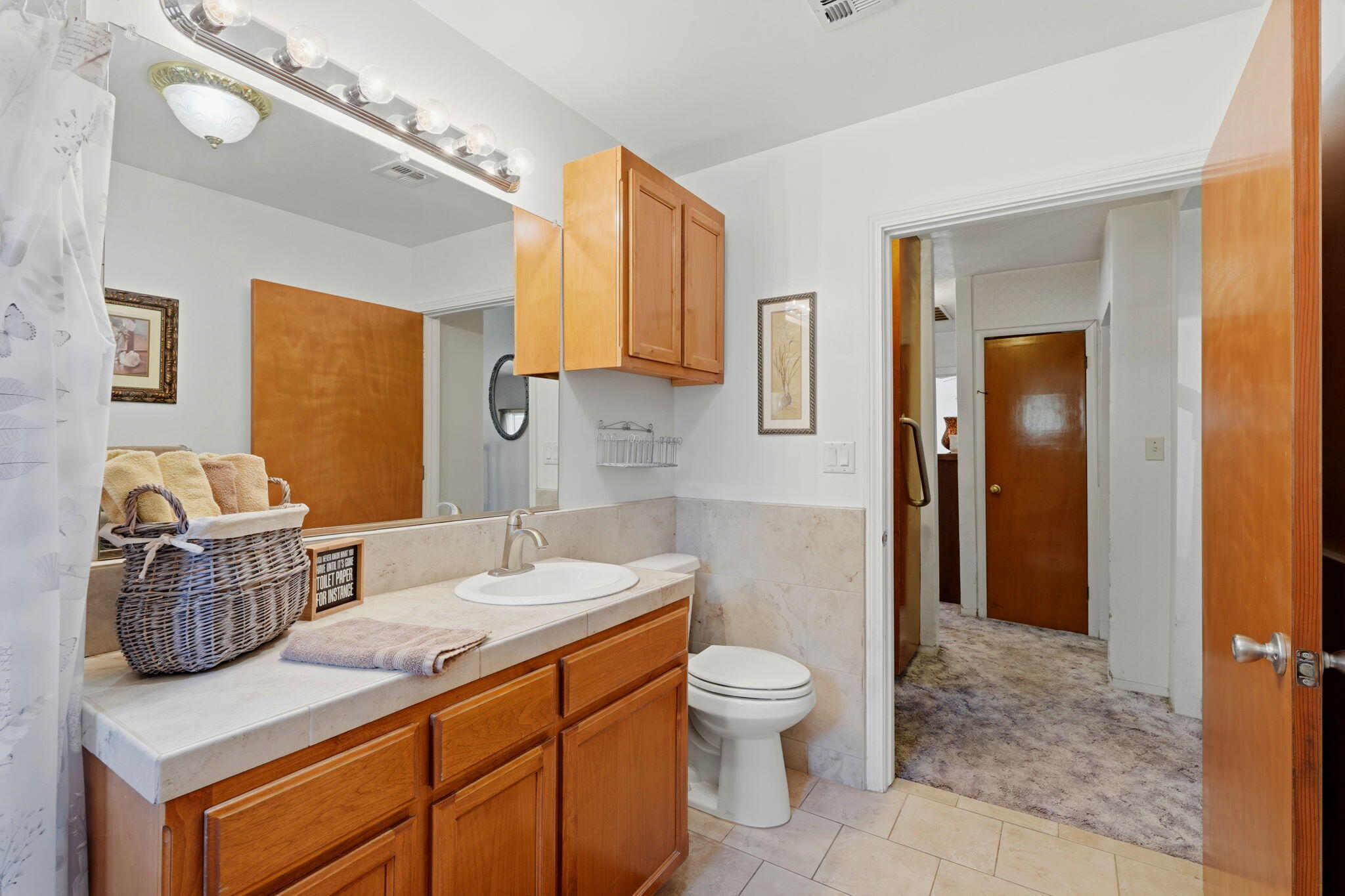 763 N G St, Porterville, CA 93257