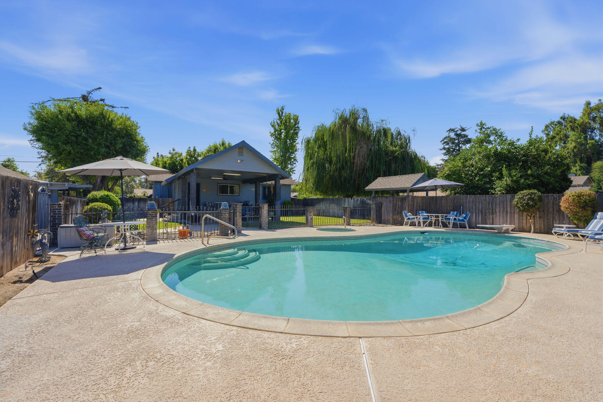 763 N G St, Porterville, CA 93257