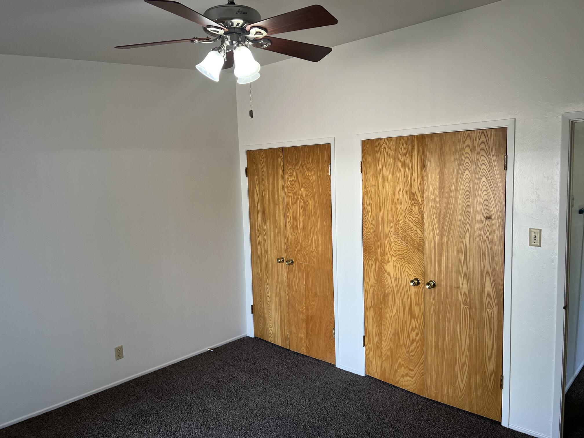 1220 W Tulare Ave, Visalia, CA 93277