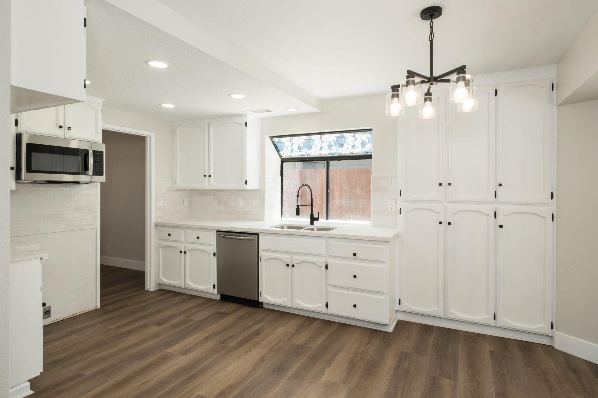 893 E Decatur Ave, Fresno, CA 93720