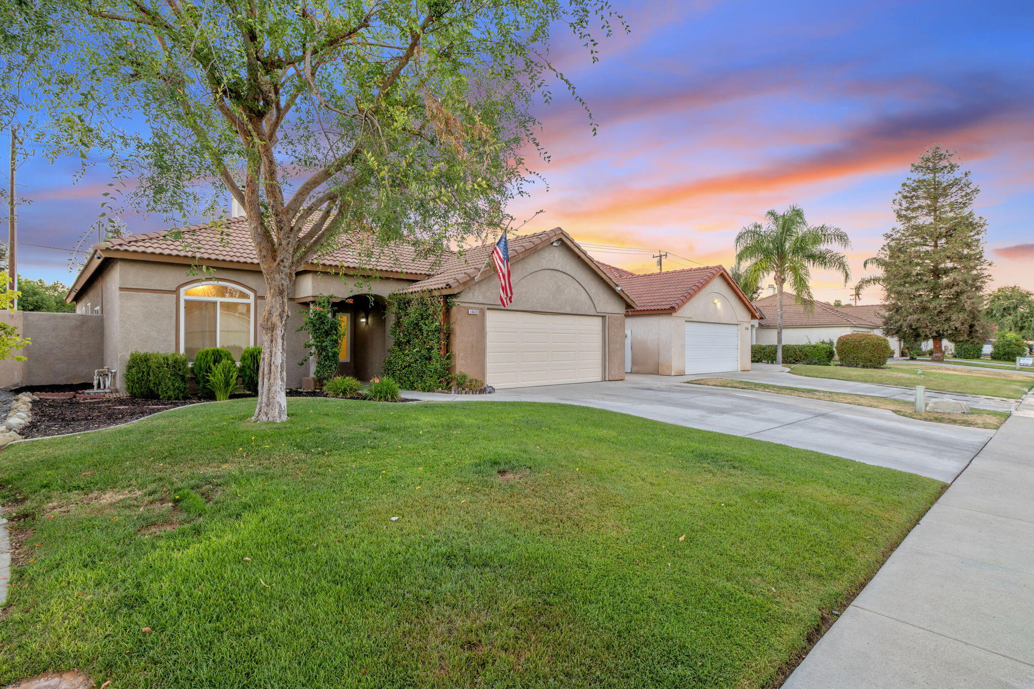 10620 Tivoli Ct, Bakersfield, CA 93311