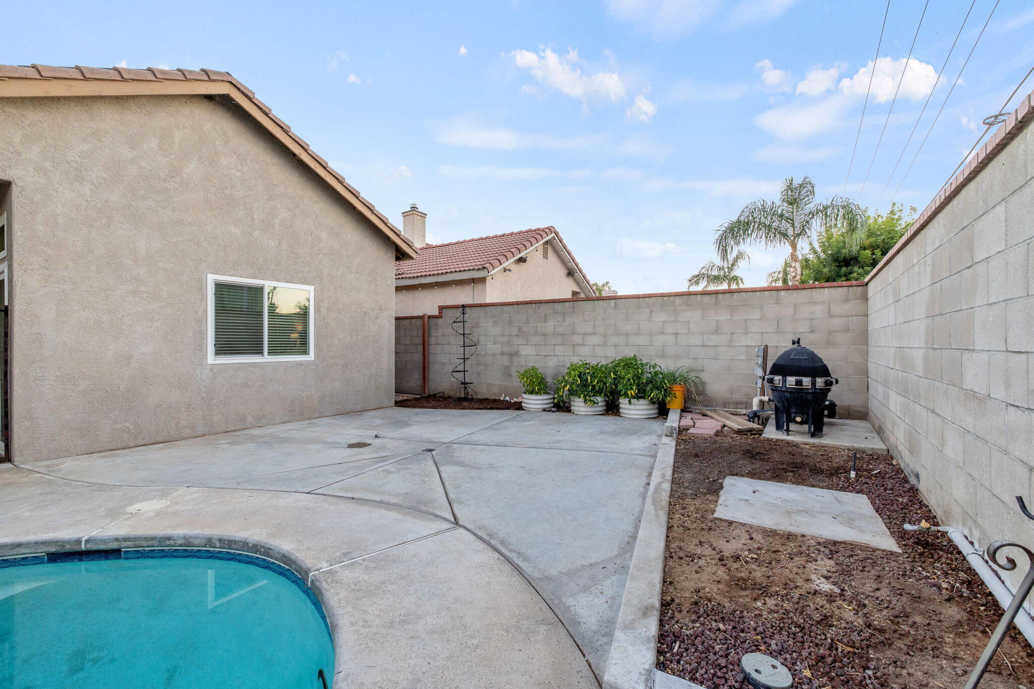 10620 Tivoli Ct, Bakersfield, CA 93311