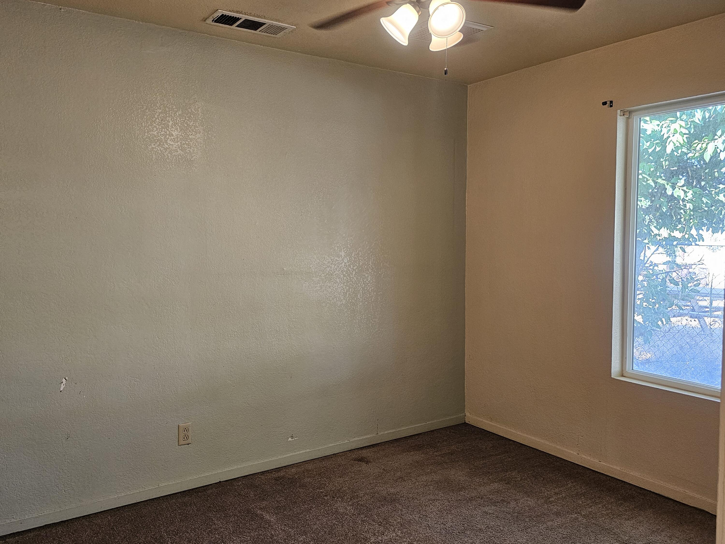 1104 W Westfield Ave, Porterville, CA 93257