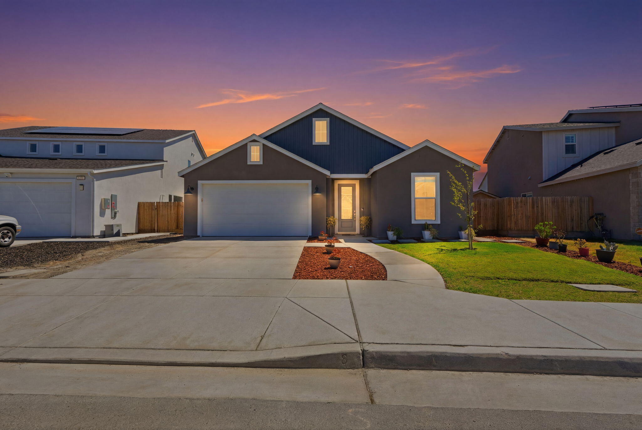 530 Baylor Dr, Lemoore, CA 93245