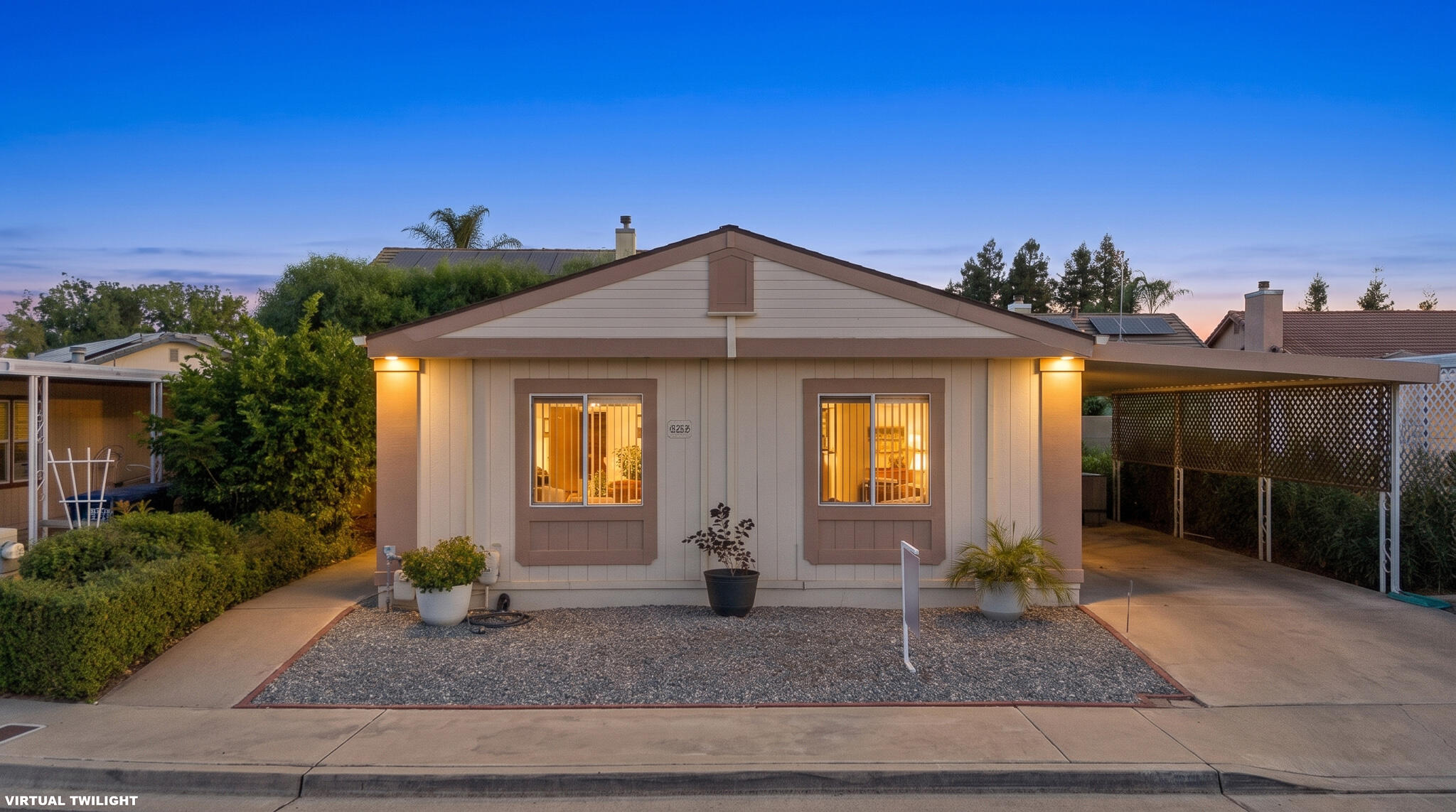 5212 W La Vida Ave ##9, Visalia, CA 93277