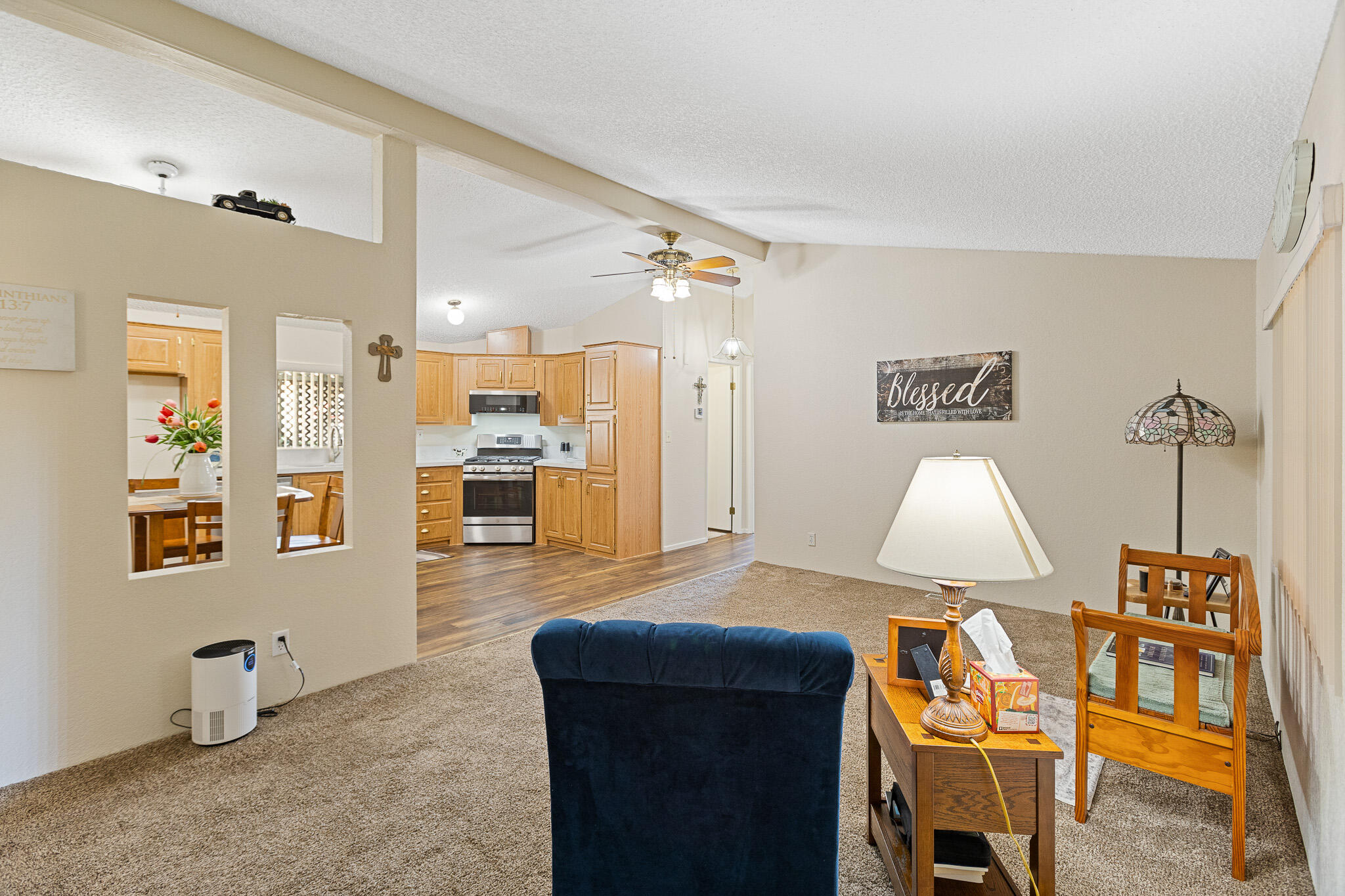 5212 W La Vida Ave ##9, Visalia, CA 93277