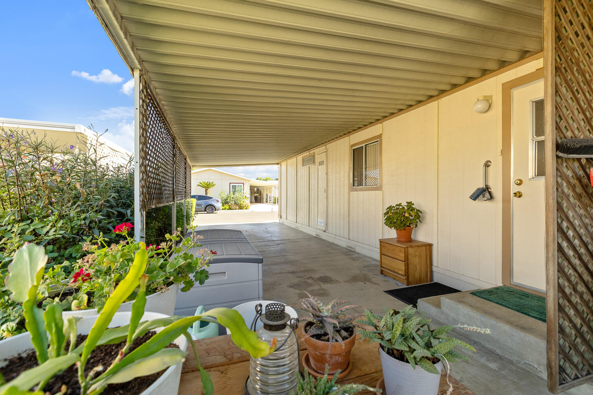5212 W La Vida Ave ##9, Visalia, CA 93277