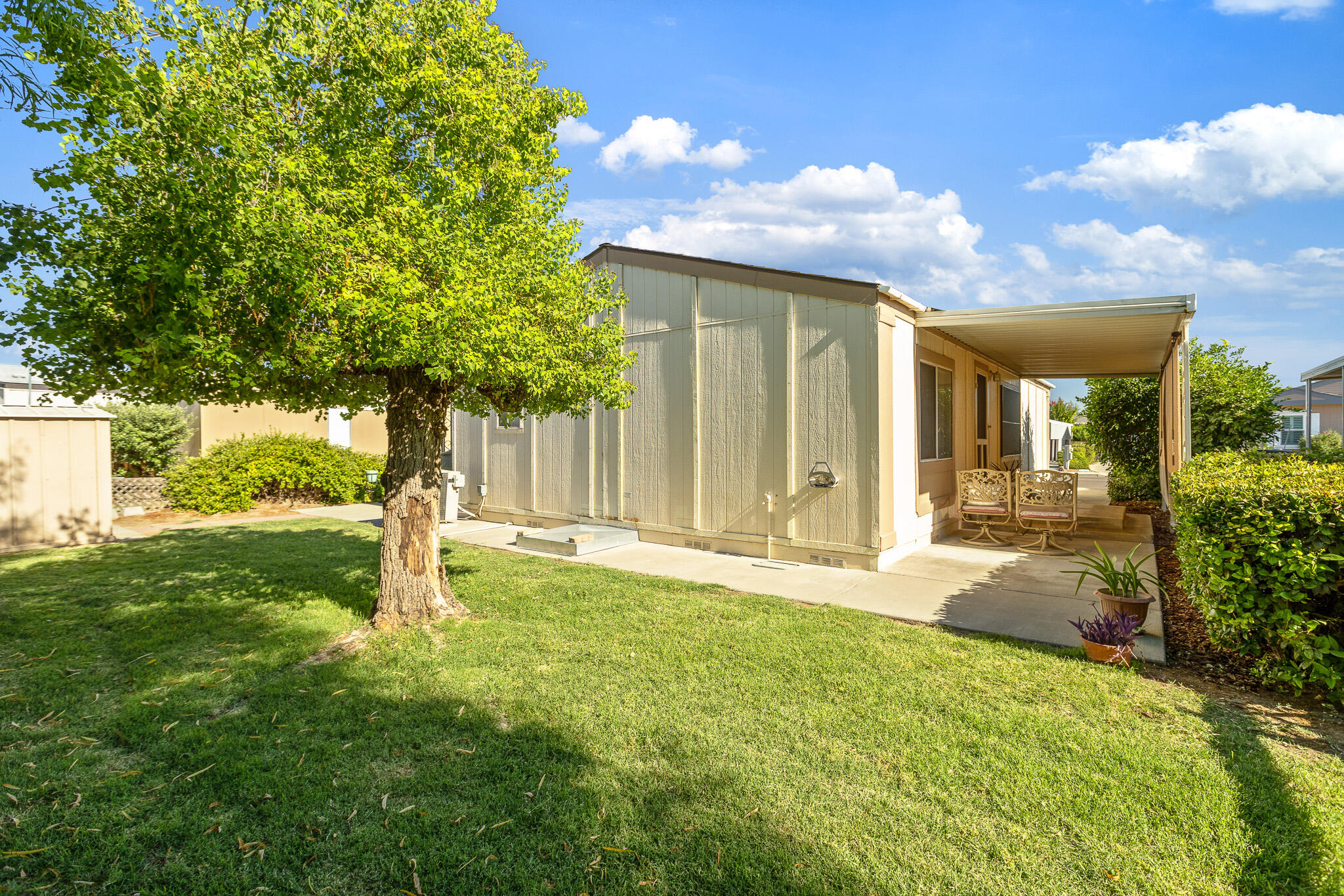 5212 W La Vida Ave ##9, Visalia, CA 93277