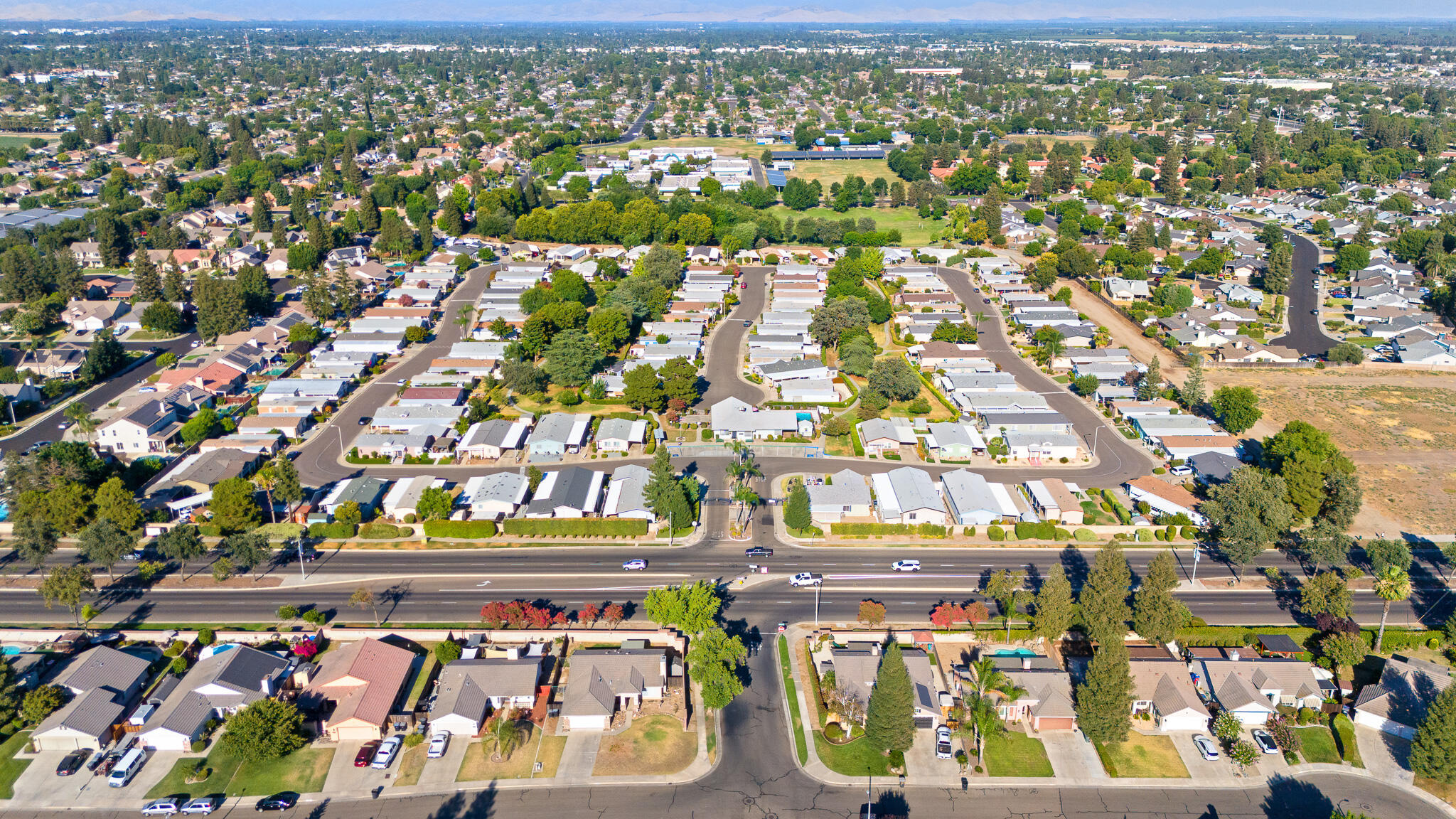 5212 W La Vida Ave ##9, Visalia, CA 93277