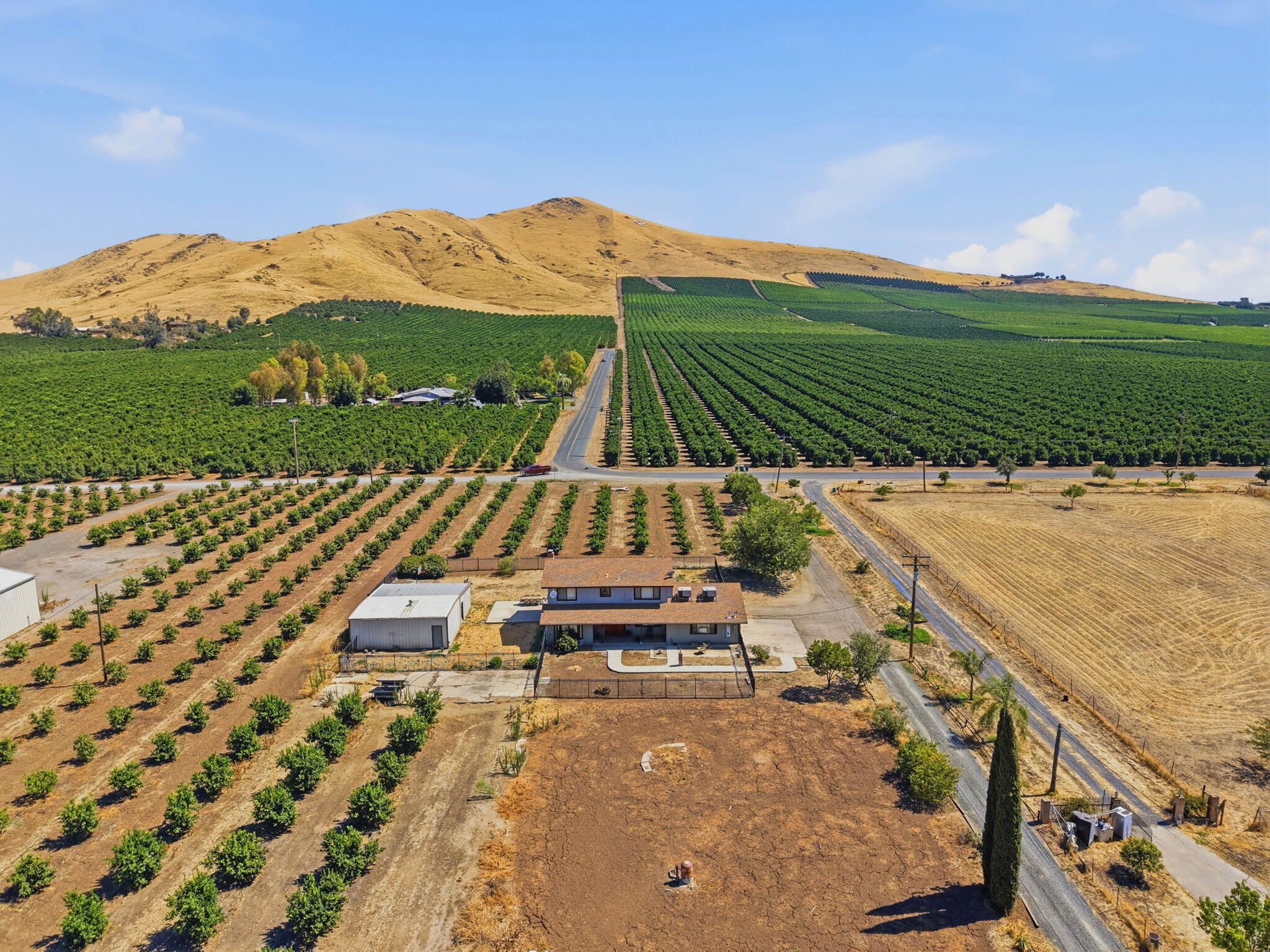 27186 Ave 140, Porterville, CA 93257