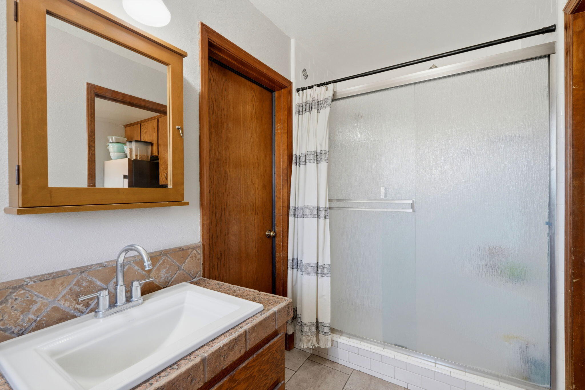 27186 Ave 140, Porterville, CA 93257