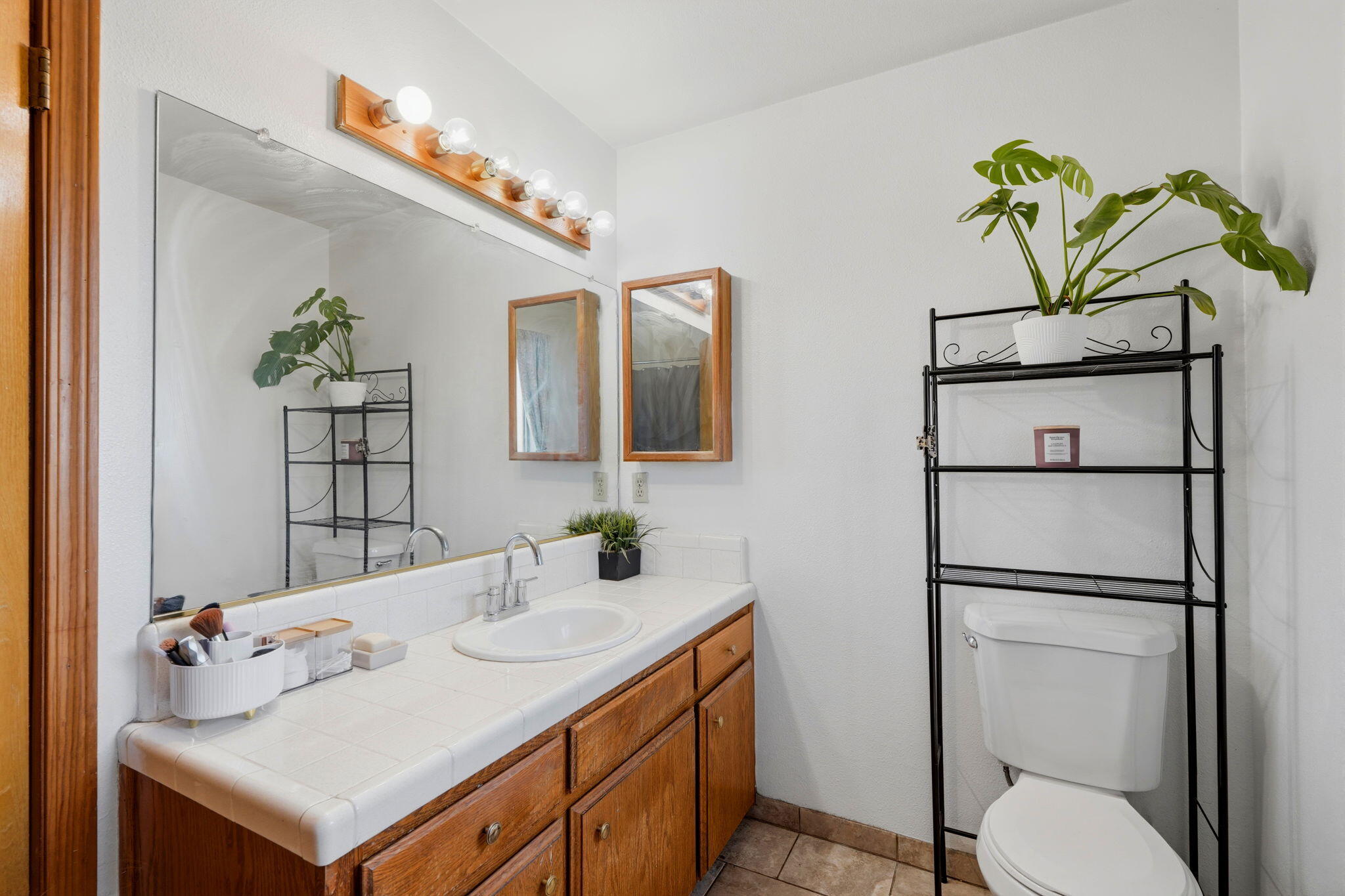 27186 Ave 140, Porterville, CA 93257