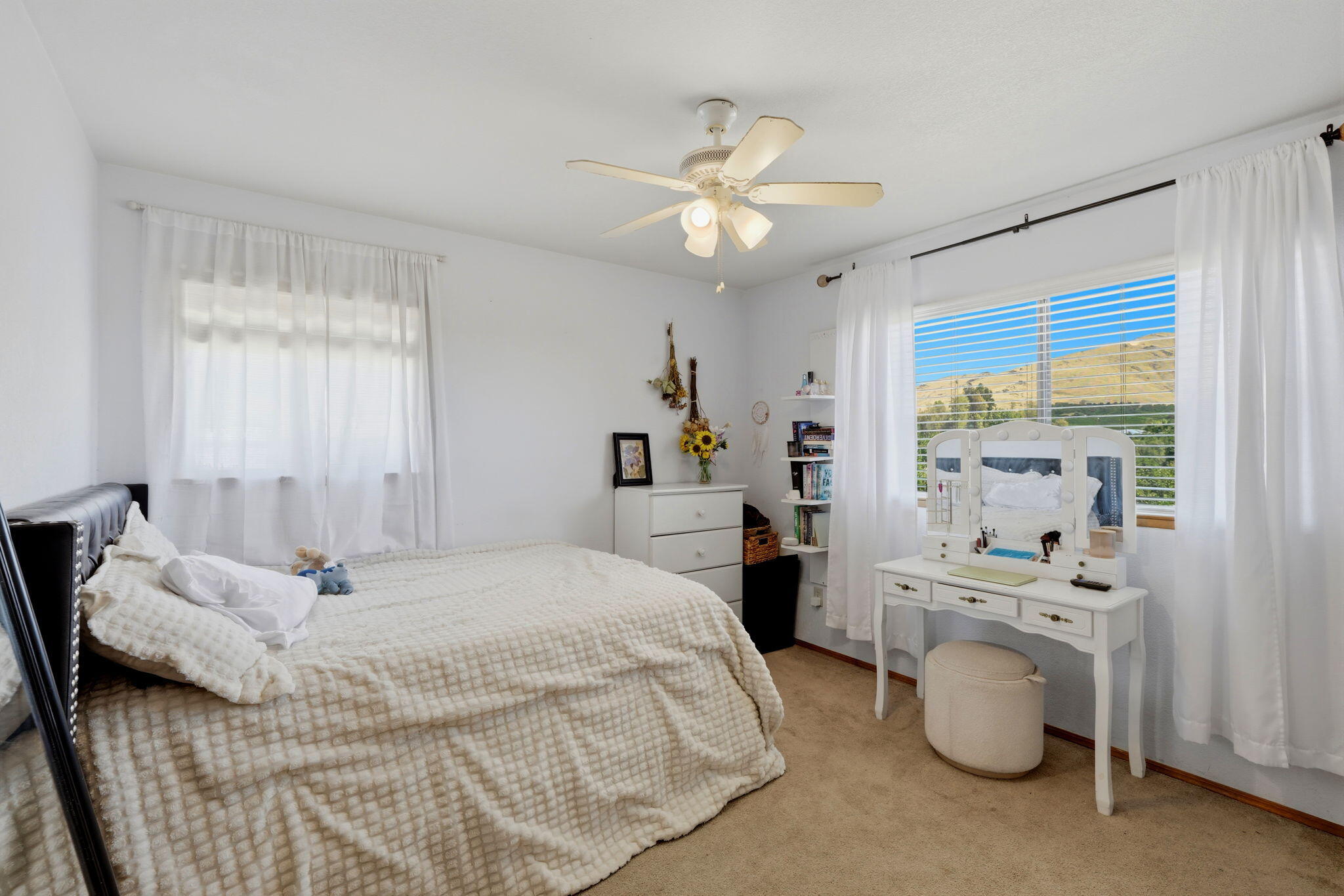 27186 Ave 140, Porterville, CA 93257