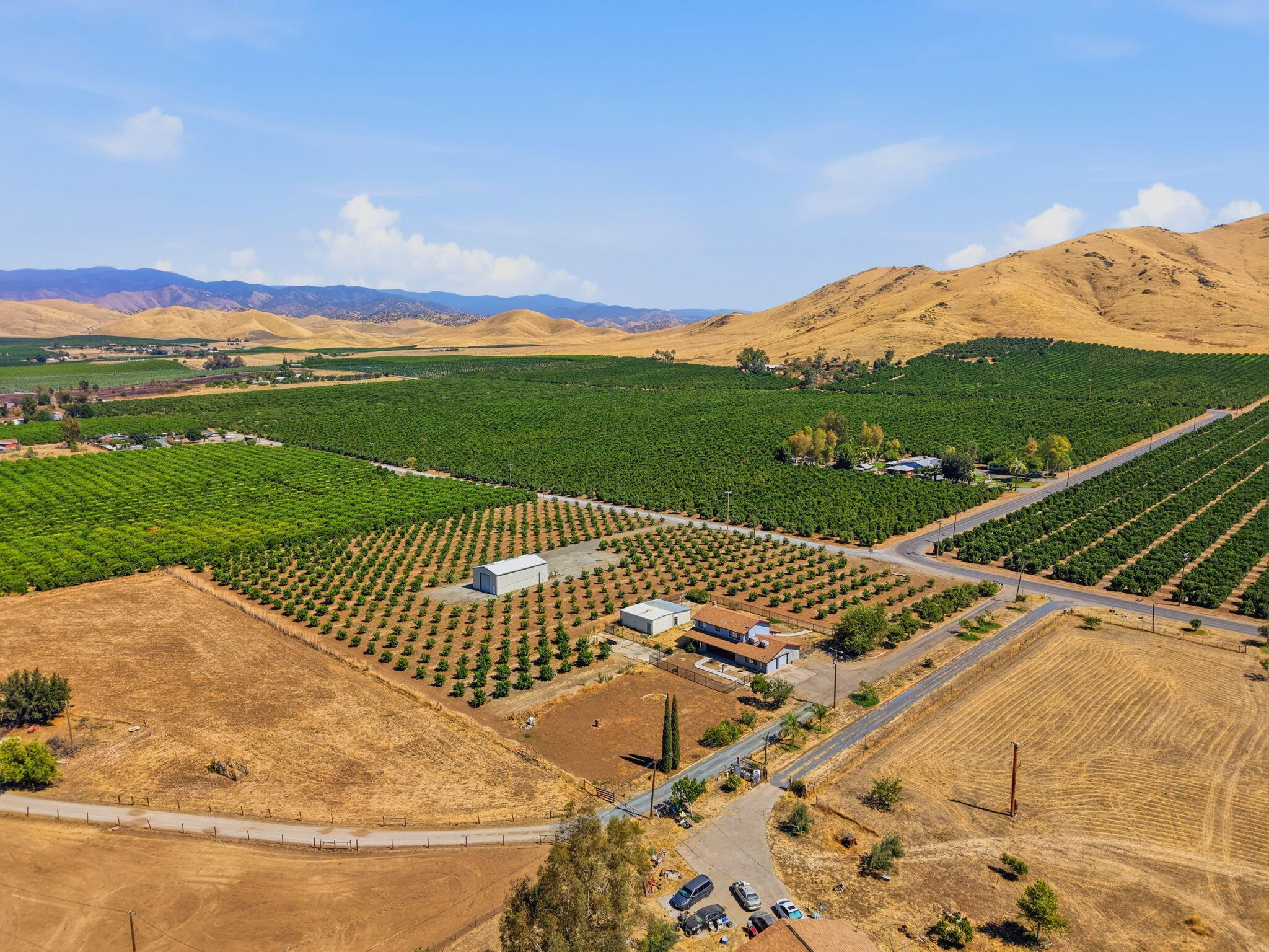 27186 Ave 140, Porterville, CA 93257