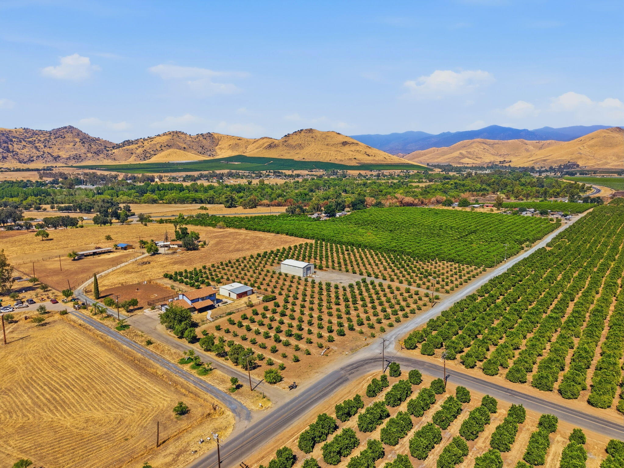 27186 Ave 140, Porterville, CA 93257