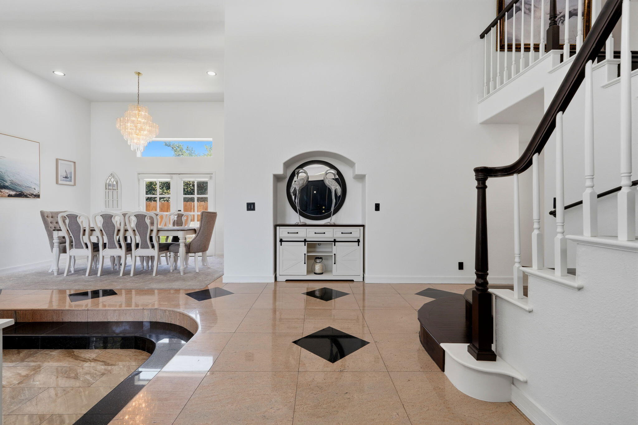 5622 W Prospect Ct, Visalia, CA 93291