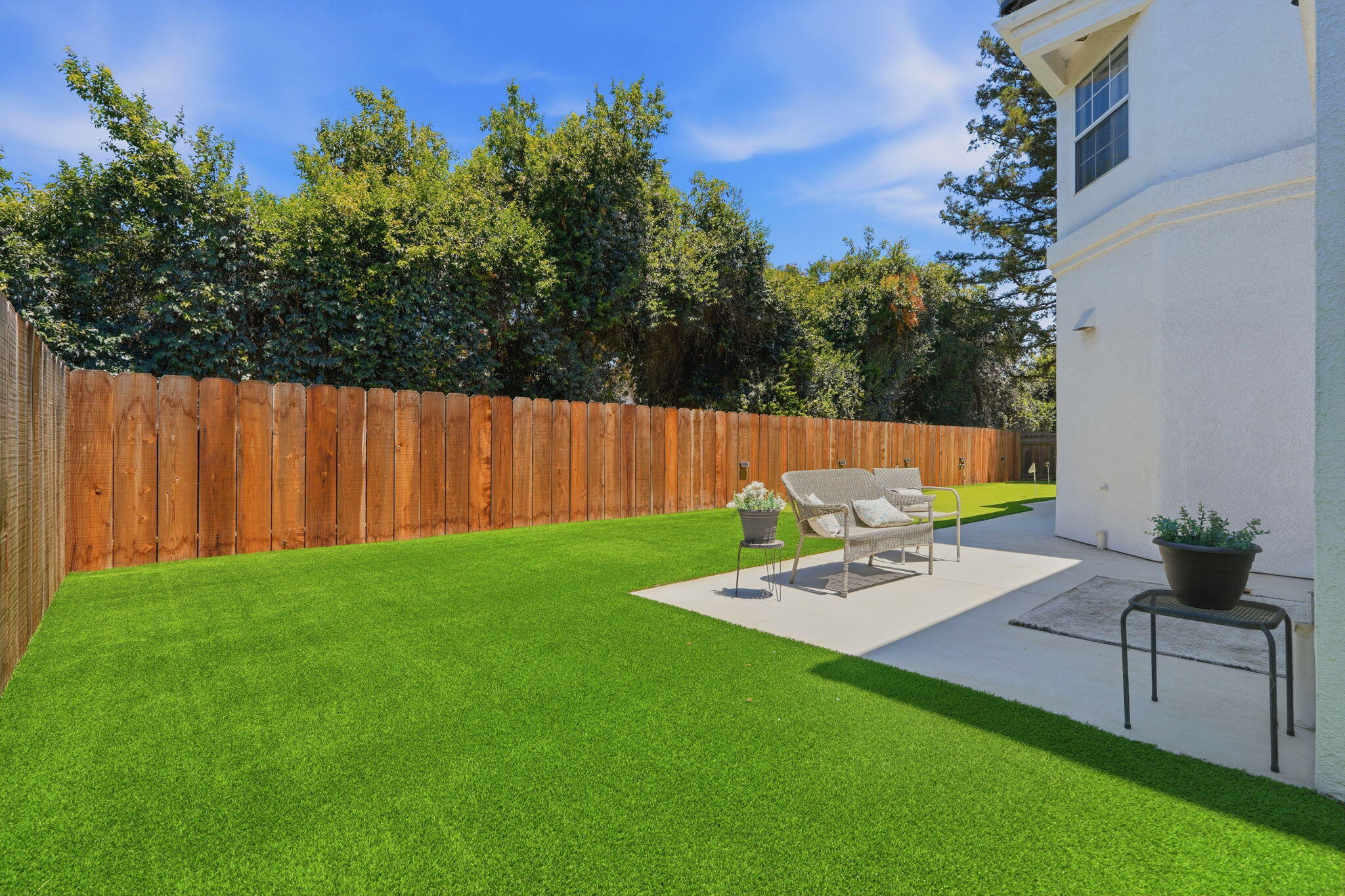 5622 W Prospect Ct, Visalia, CA 93291