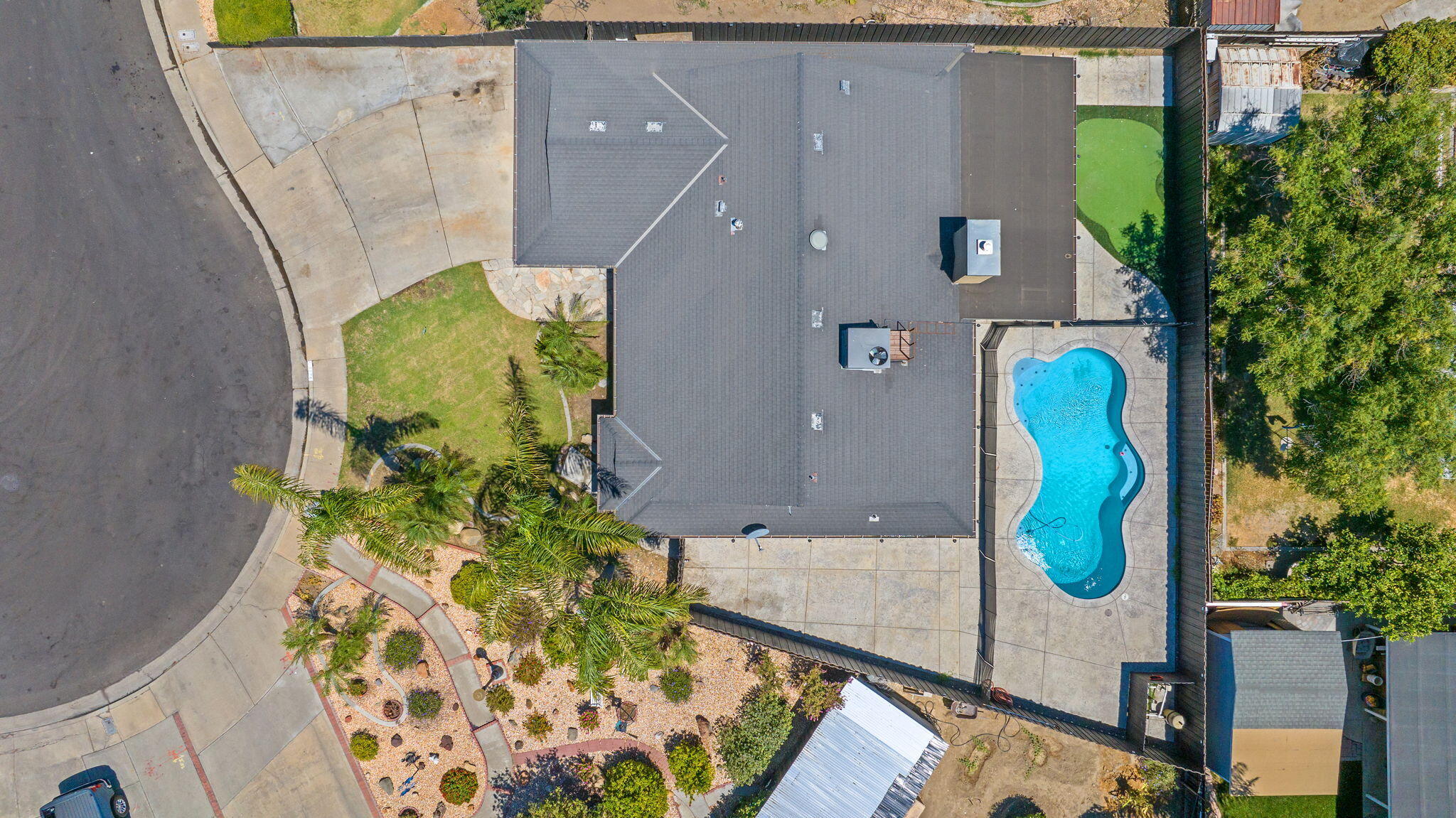 2175 Beechwood Ct, Hanford, CA 93230