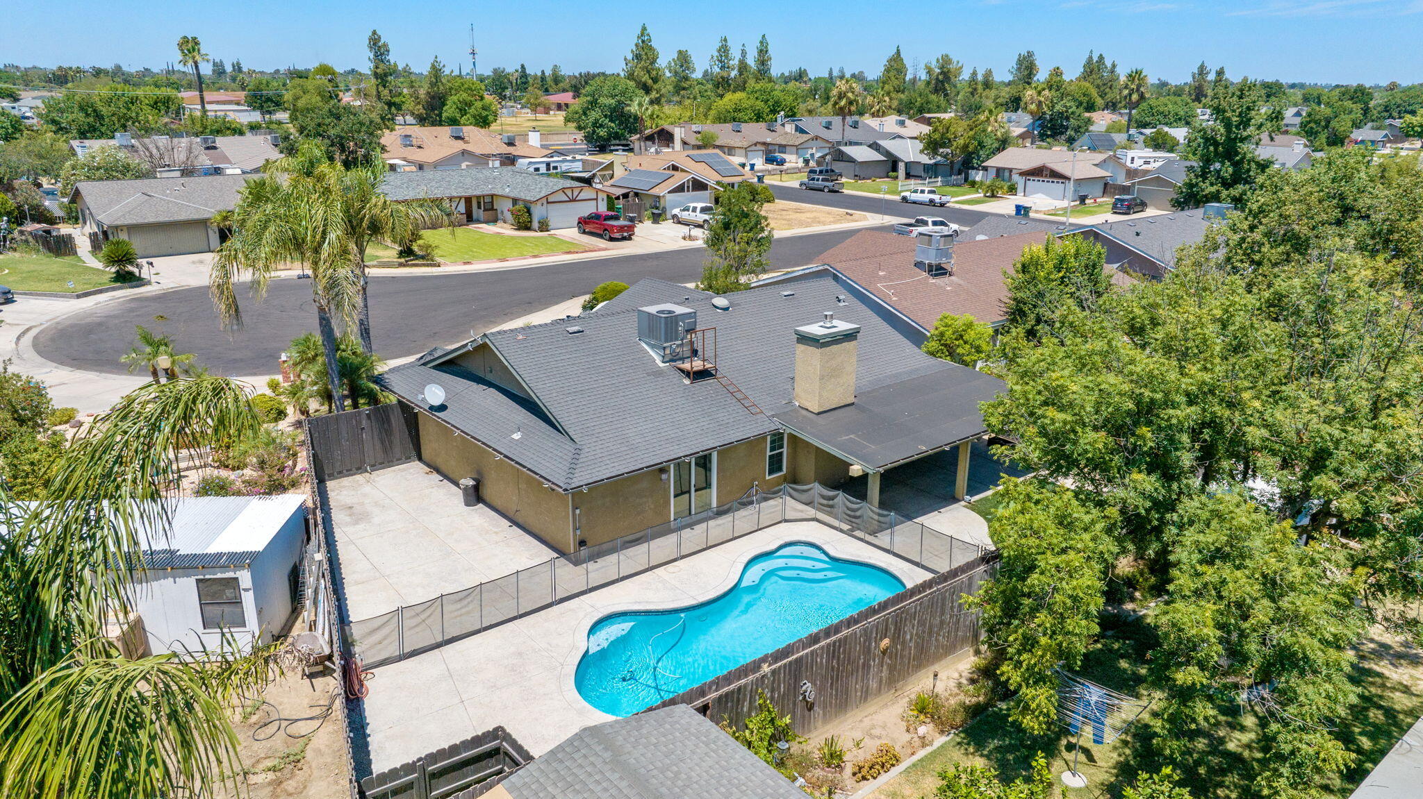 2175 Beechwood Ct, Hanford, CA 93230
