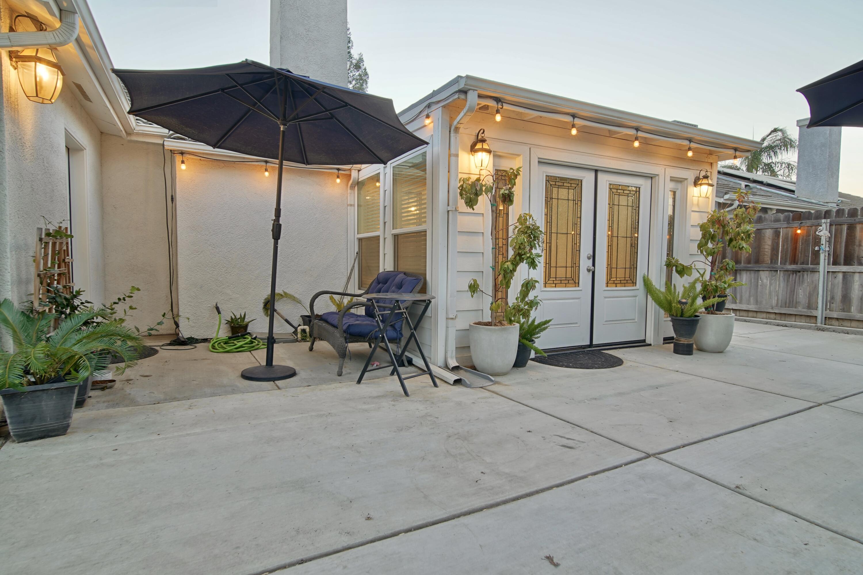 1312 N York St, Porterville, CA 93257