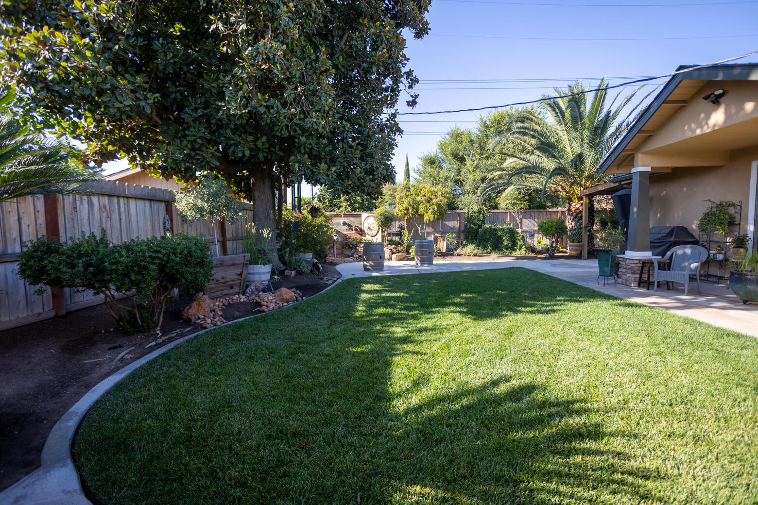 823 W Kanai Ave, Porterville, CA 93257