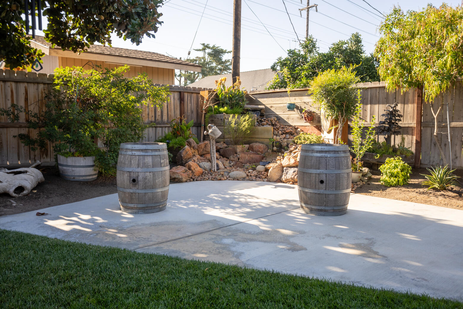 823 W Kanai Ave, Porterville, CA 93257