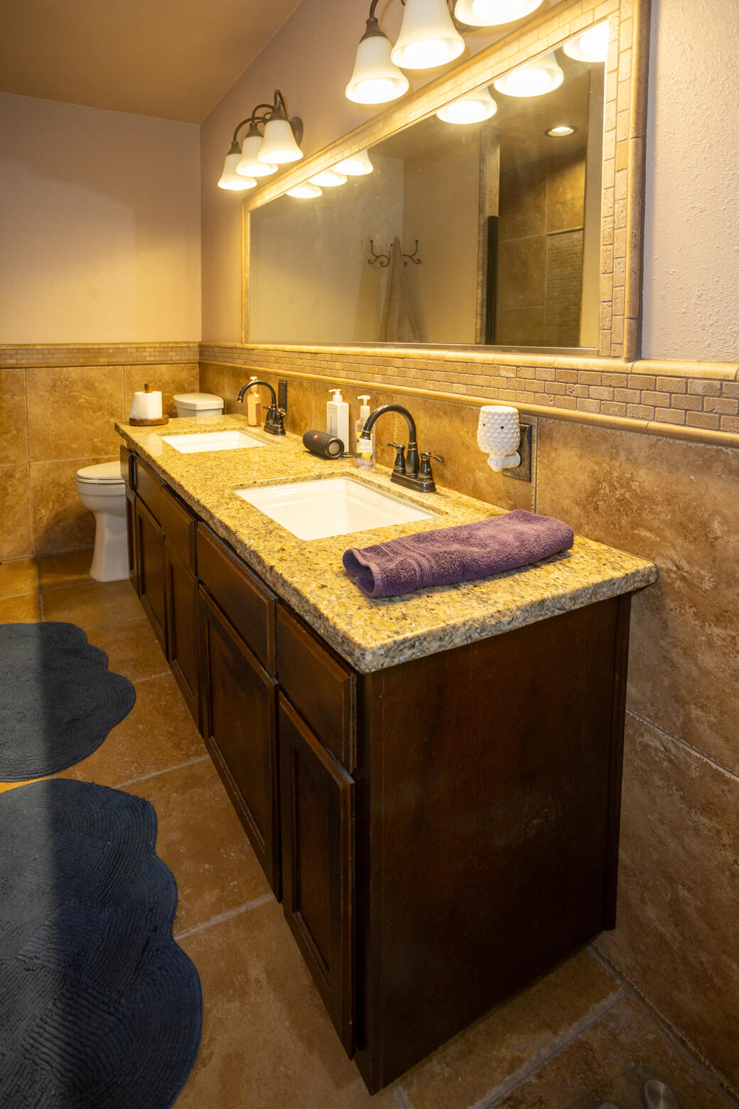 823 W Kanai Ave, Porterville, CA 93257