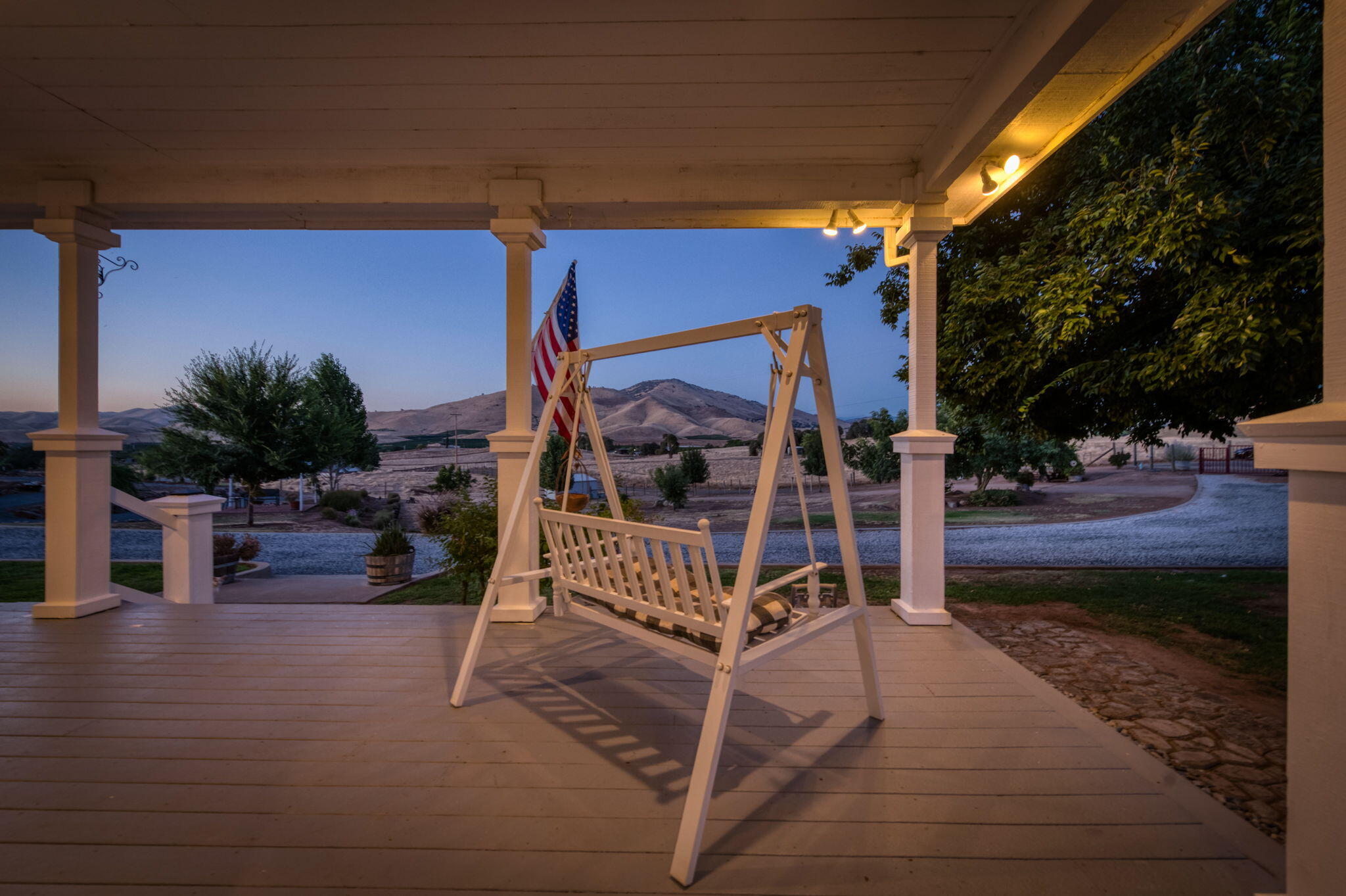 1969 N Pederson Ave, Sanger, CA 93657