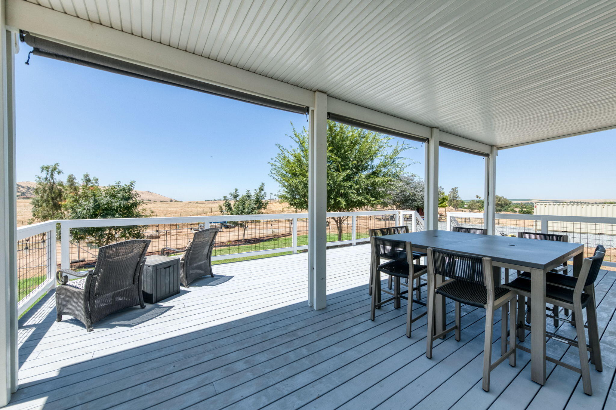 1969 N Pederson Ave, Sanger, CA 93657