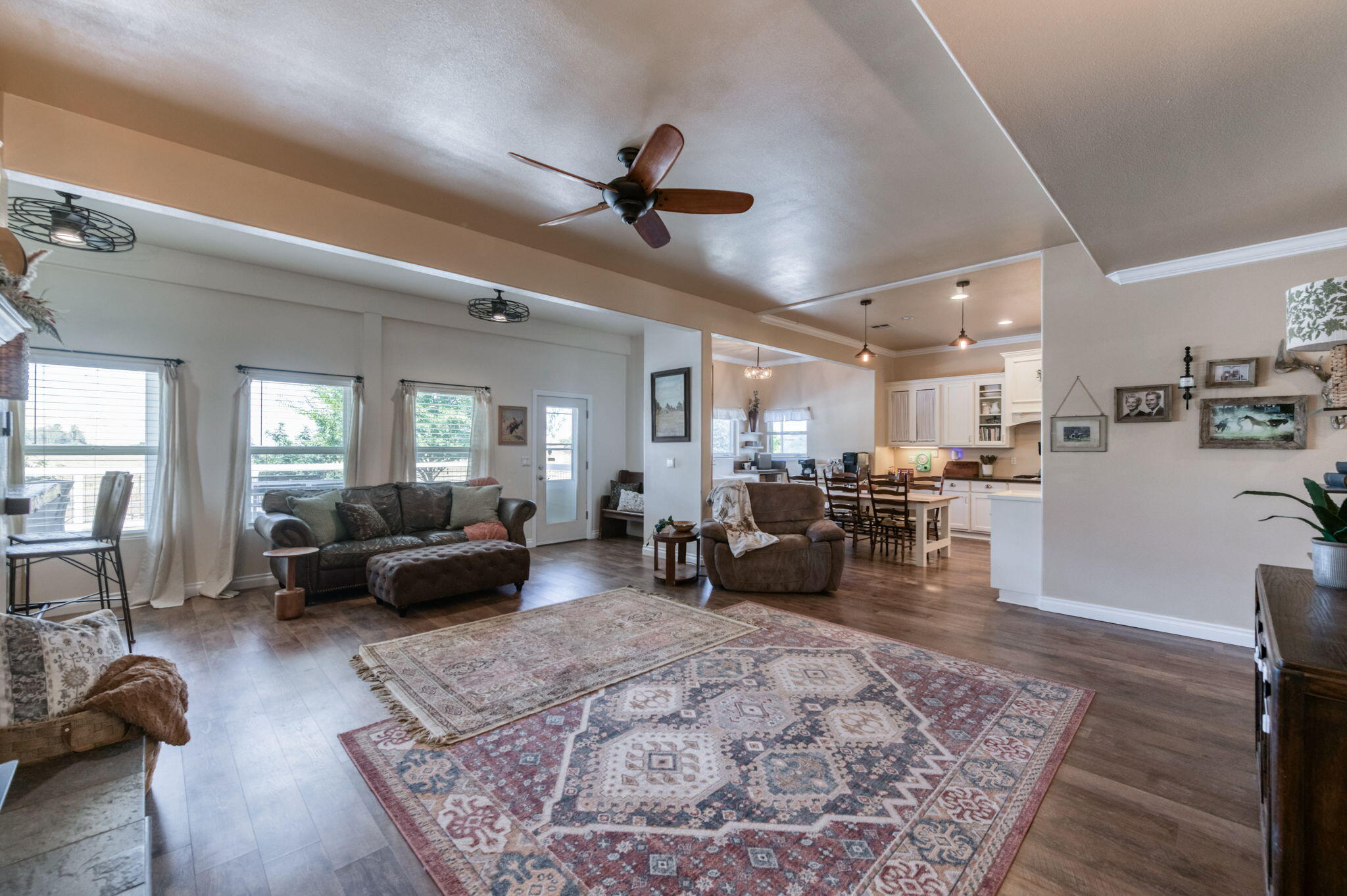 1969 N Pederson Ave, Sanger, CA 93657