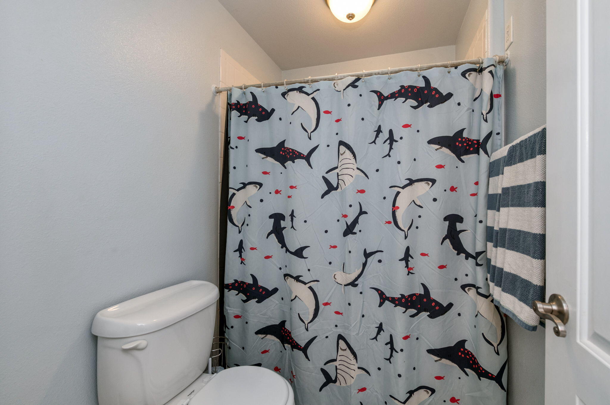 1969 N Pederson Ave, Sanger, CA 93657