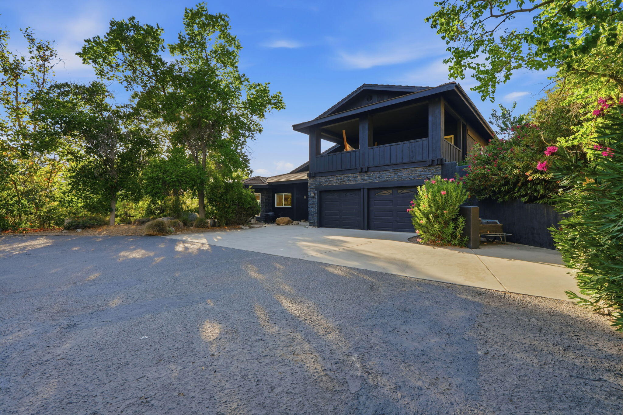 44159 Redbud Trl, Three Rivers, CA 93271