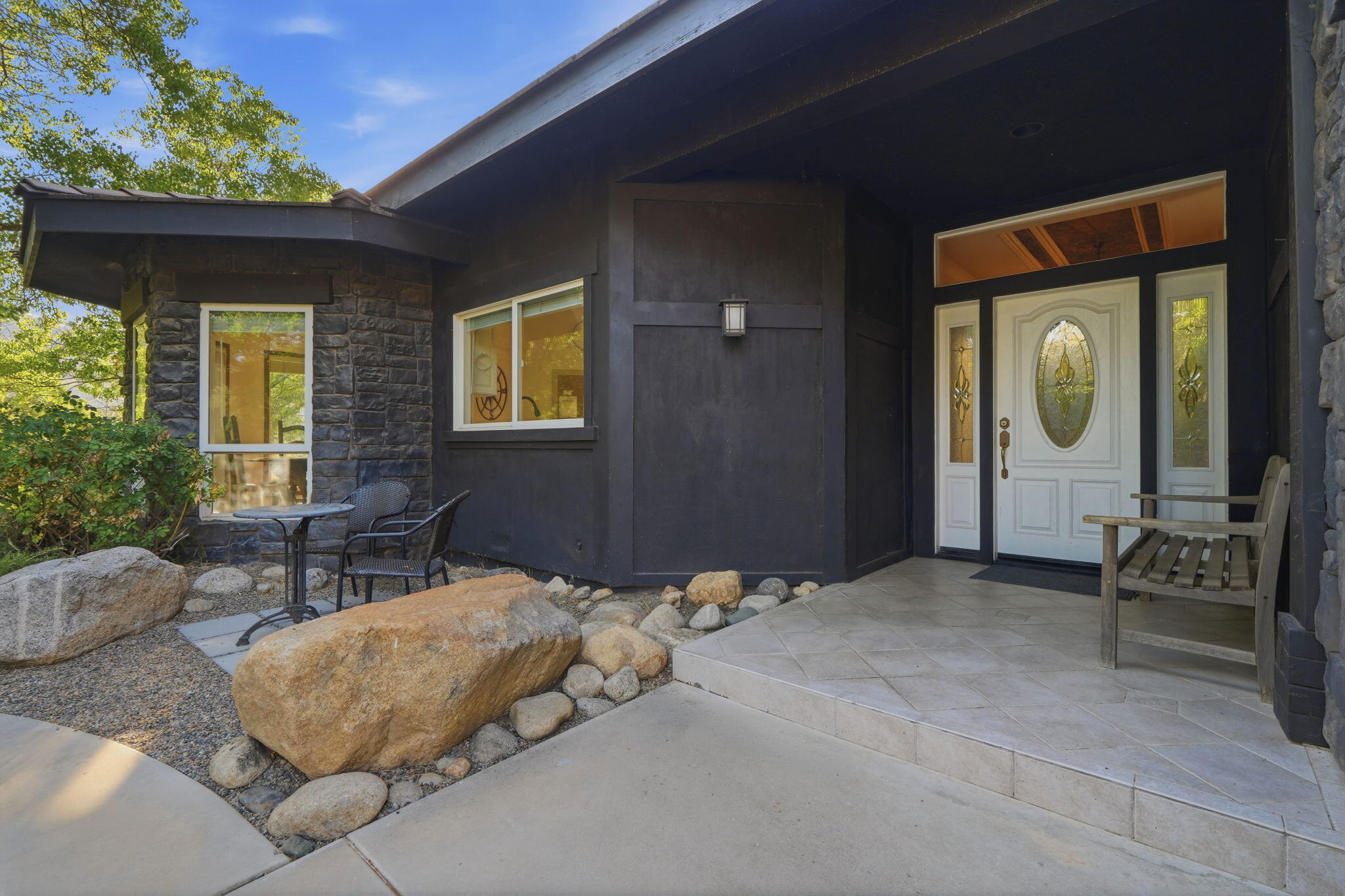 44159 Redbud Trl, Three Rivers, CA 93271