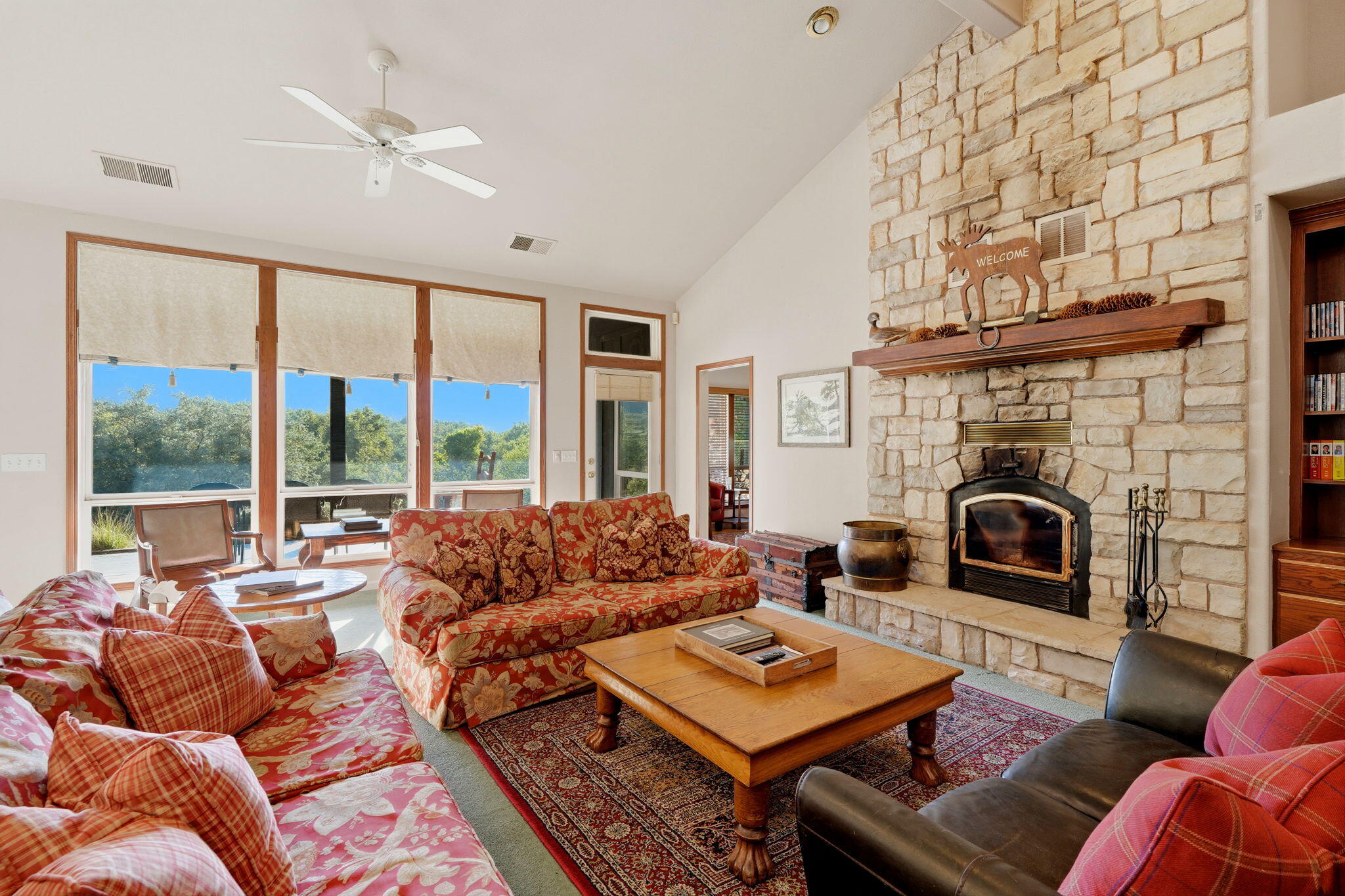 44159 Redbud Trl, Three Rivers, CA 93271