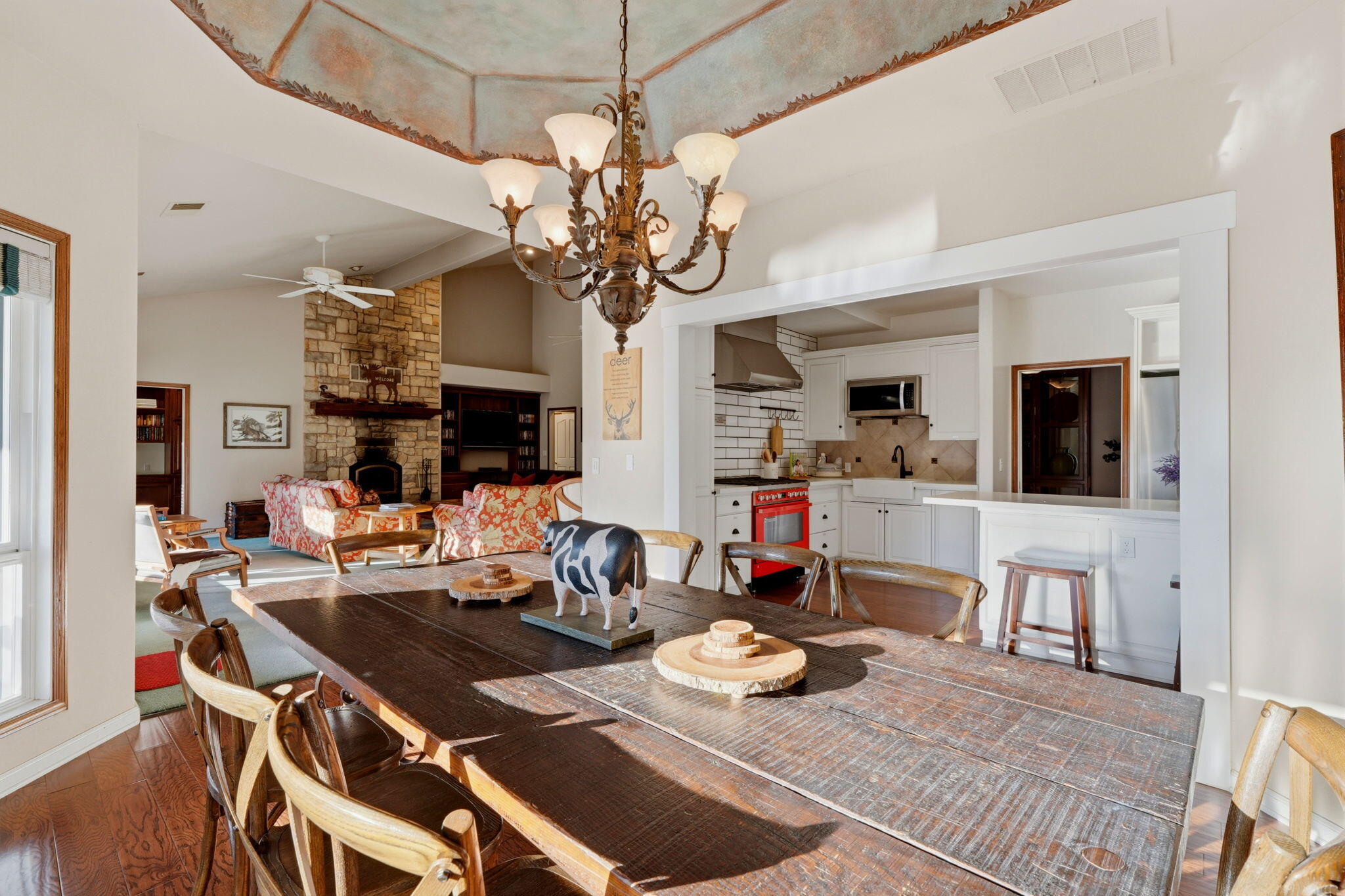 44159 Redbud Trl, Three Rivers, CA 93271