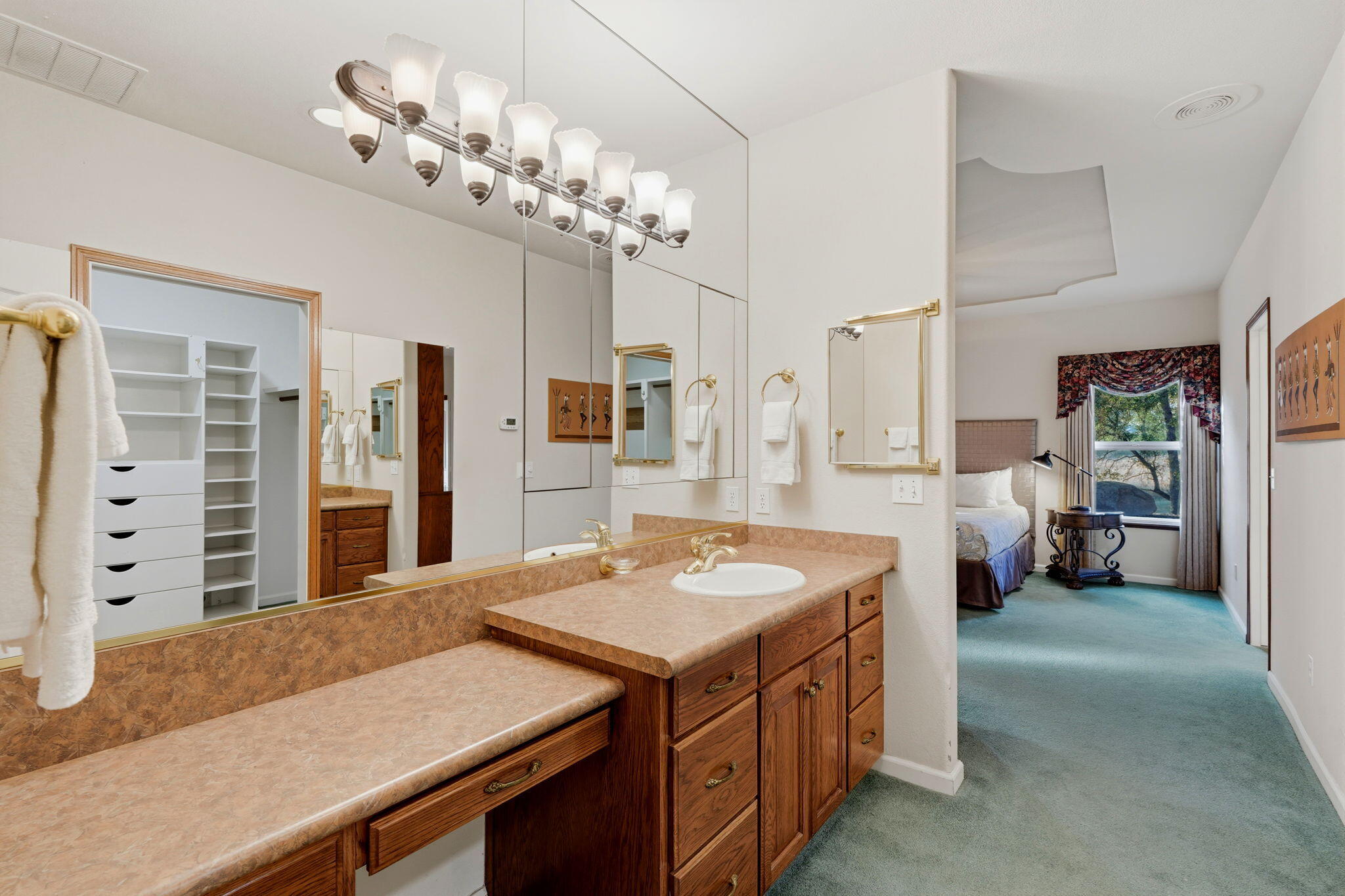 44159 Redbud Trl, Three Rivers, CA 93271