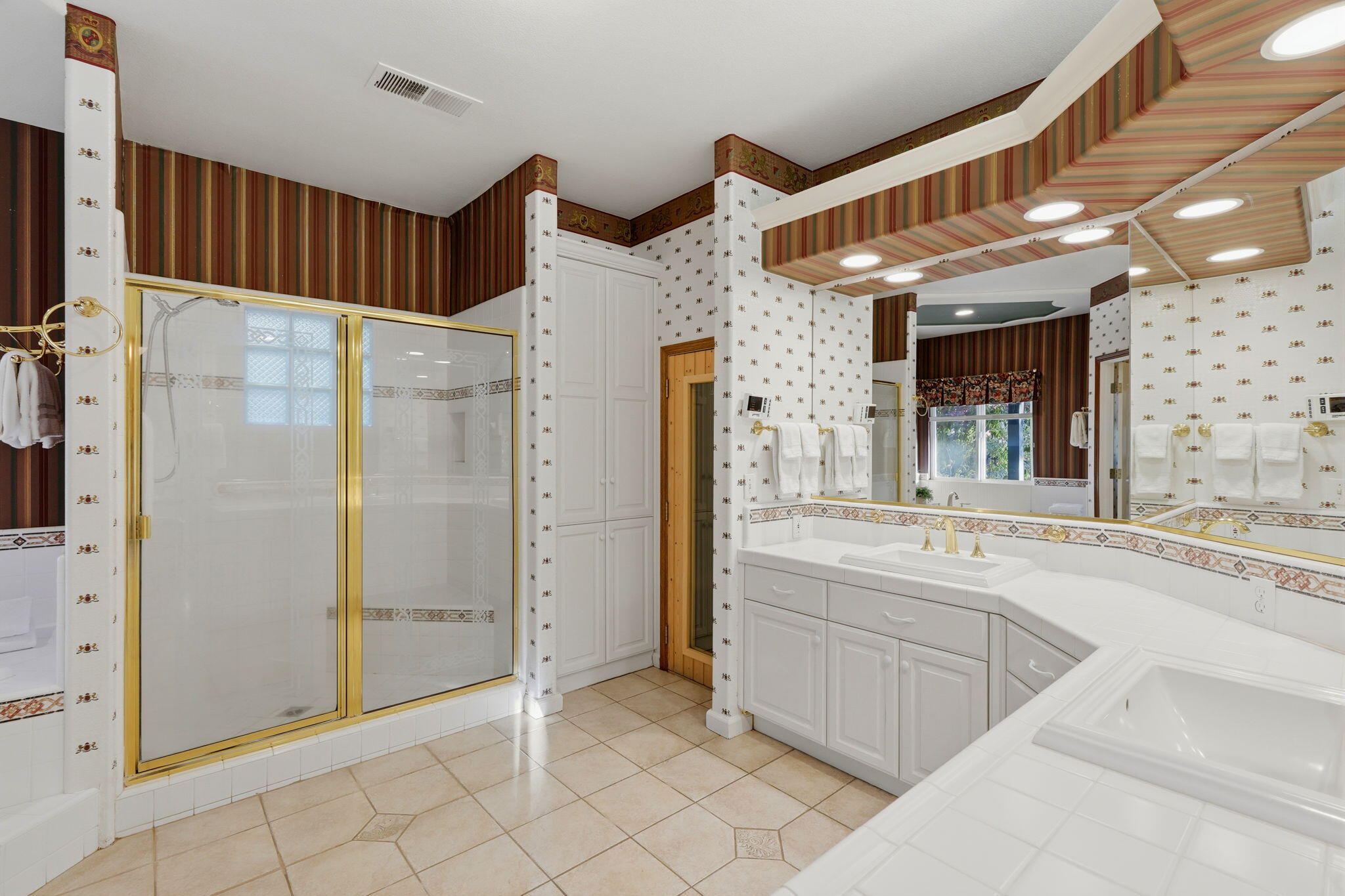 44159 Redbud Trl, Three Rivers, CA 93271