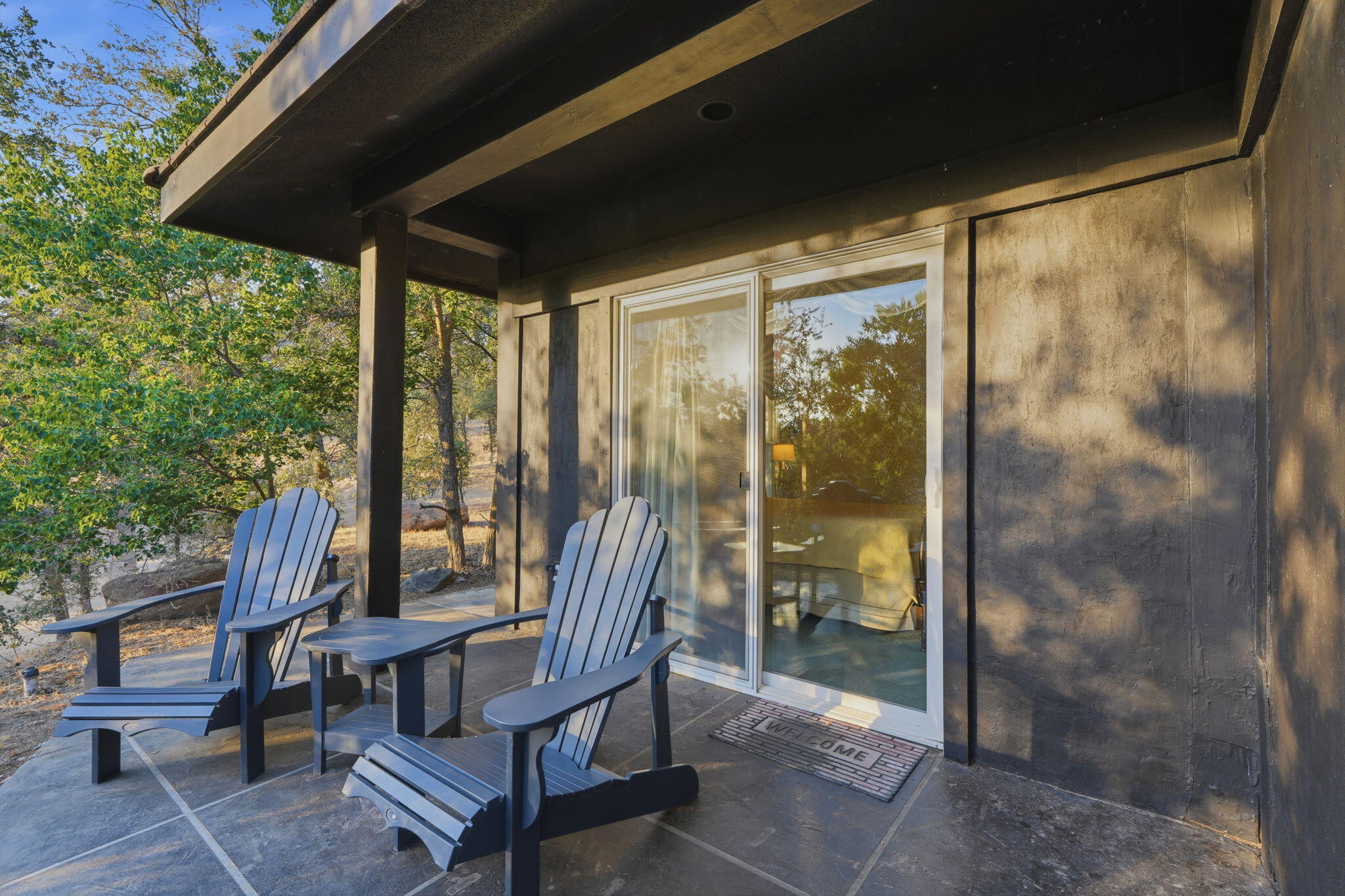44159 Redbud Trl, Three Rivers, CA 93271