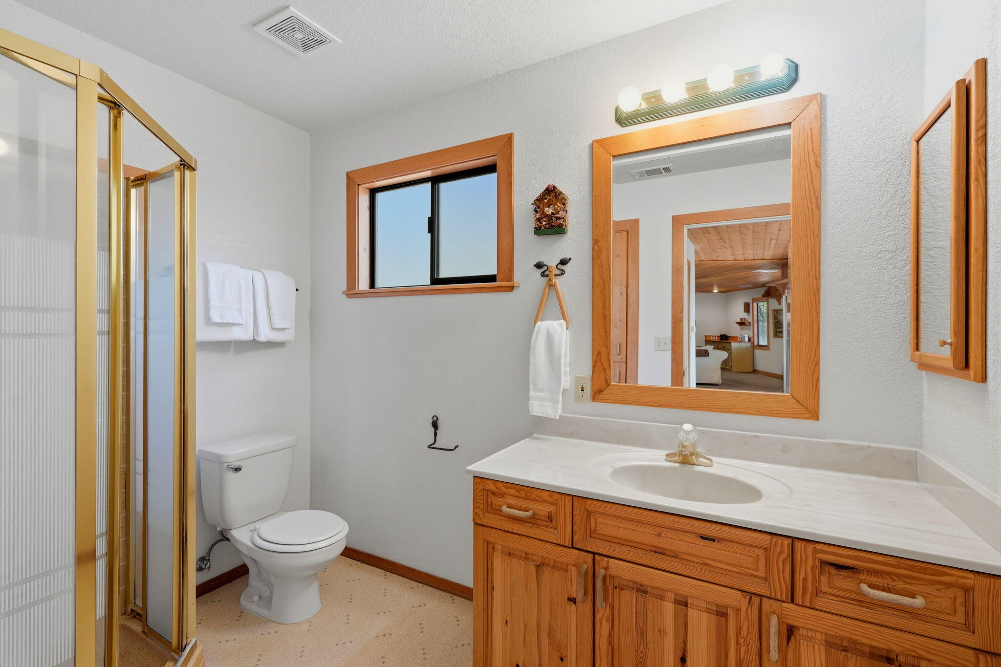 44159 Redbud Trl, Three Rivers, CA 93271