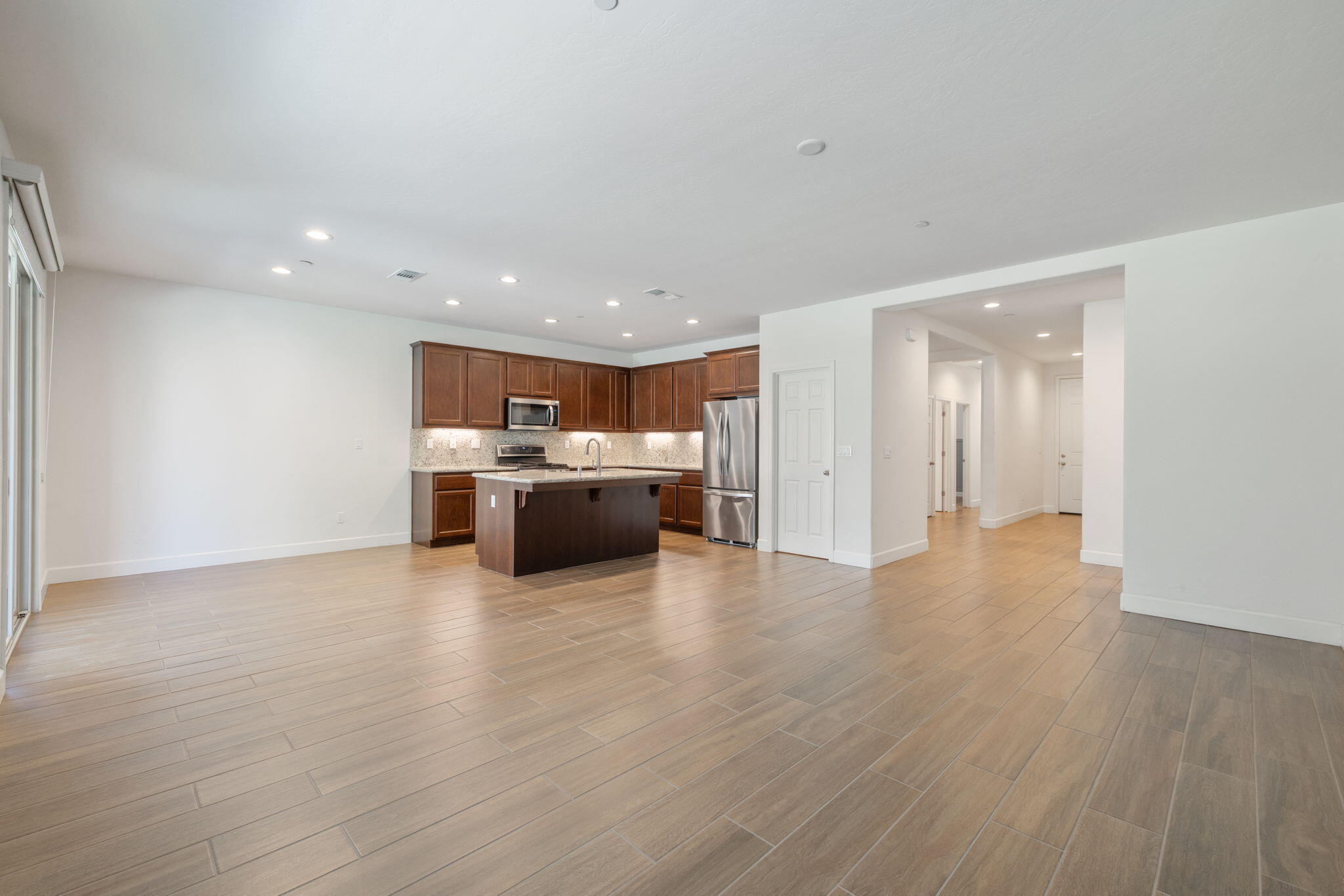 3315 S Meadowbrook St, Visalia, CA 93292