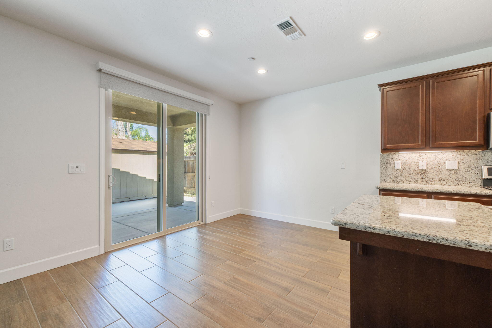 3315 S Meadowbrook St, Visalia, CA 93292