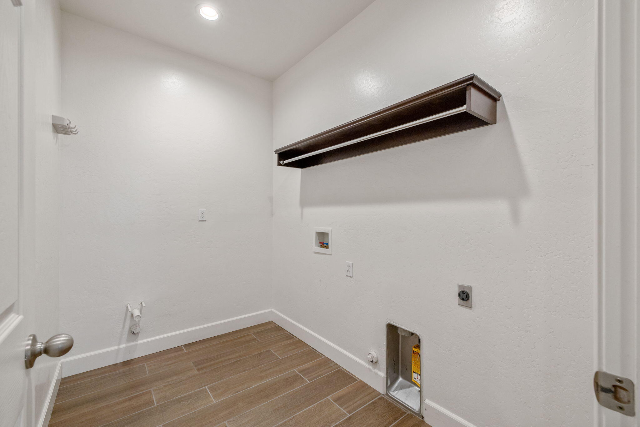 3315 S Meadowbrook St, Visalia, CA 93292