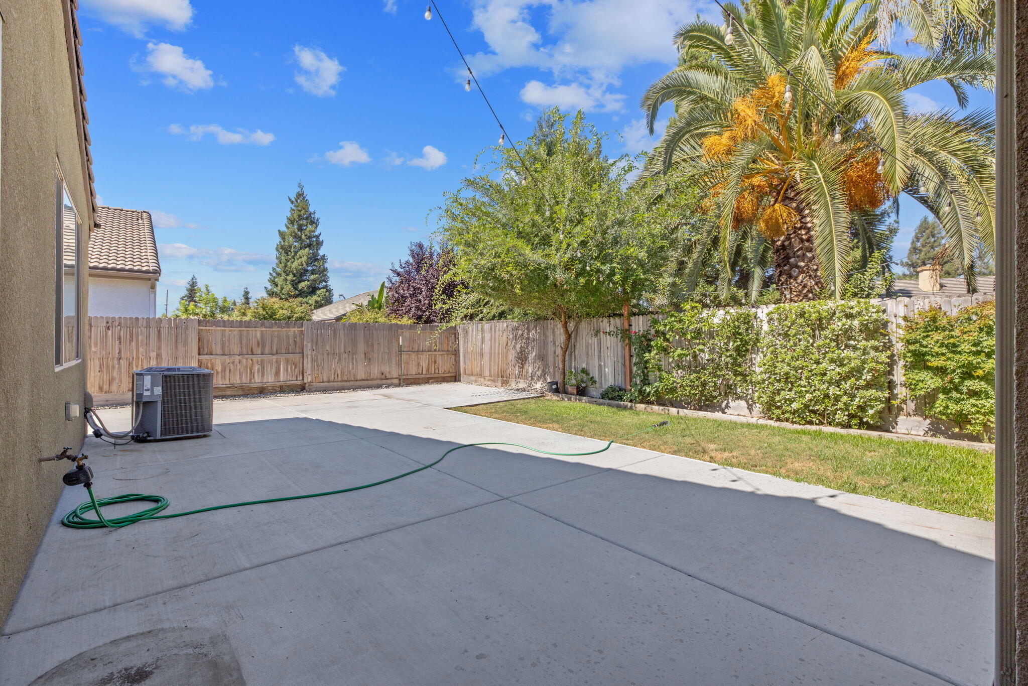 3315 S Meadowbrook St, Visalia, CA 93292