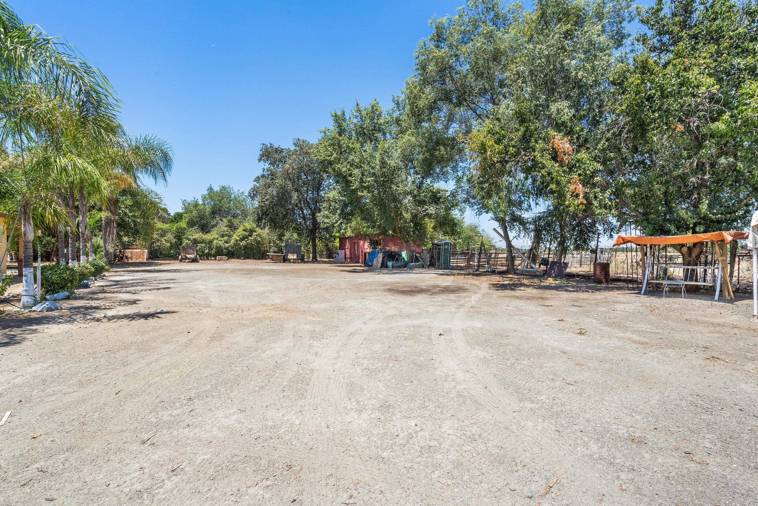 23448 Avenue 96, Terra Bella, CA 93270