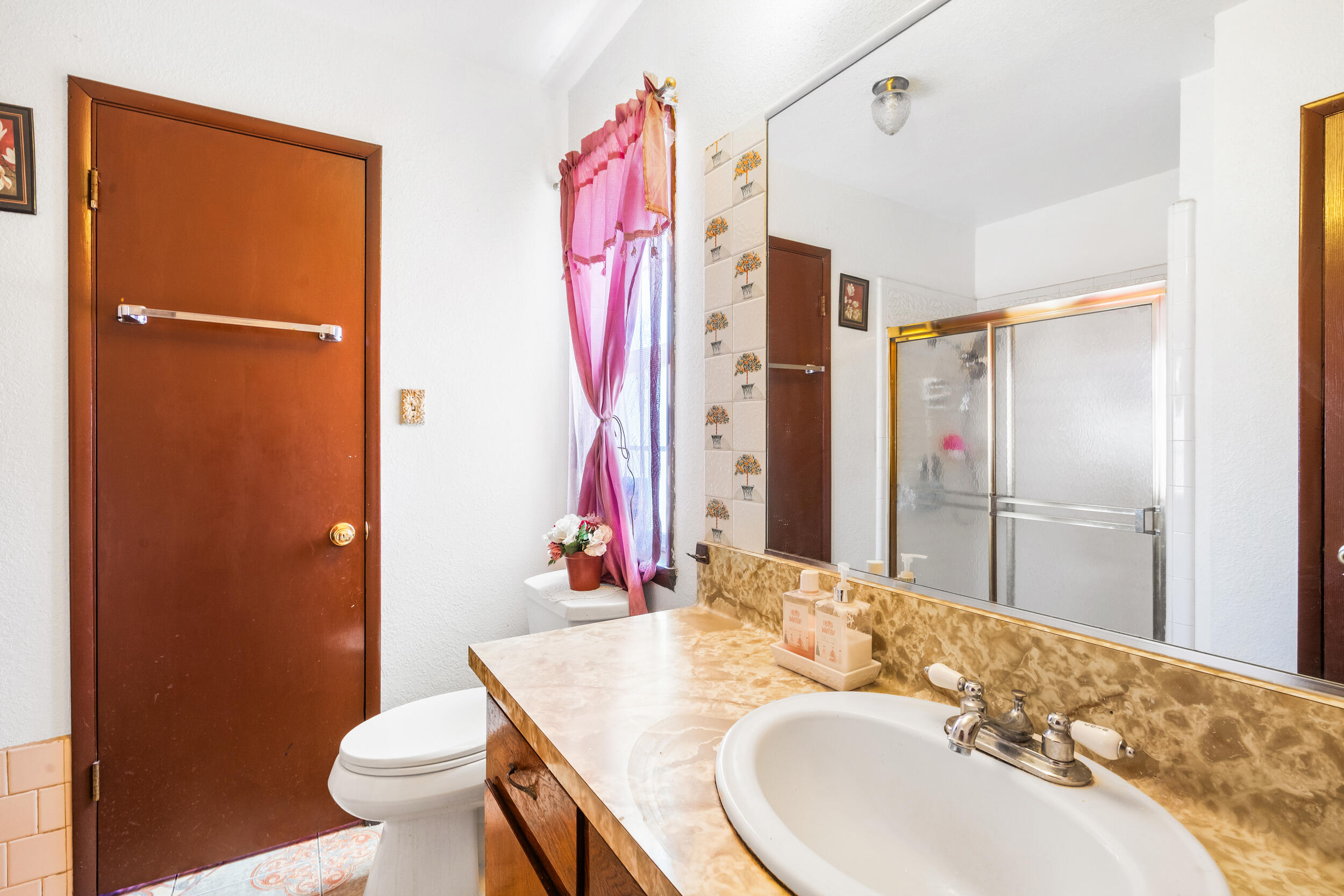 23448 Avenue 96, Terra Bella, CA 93270