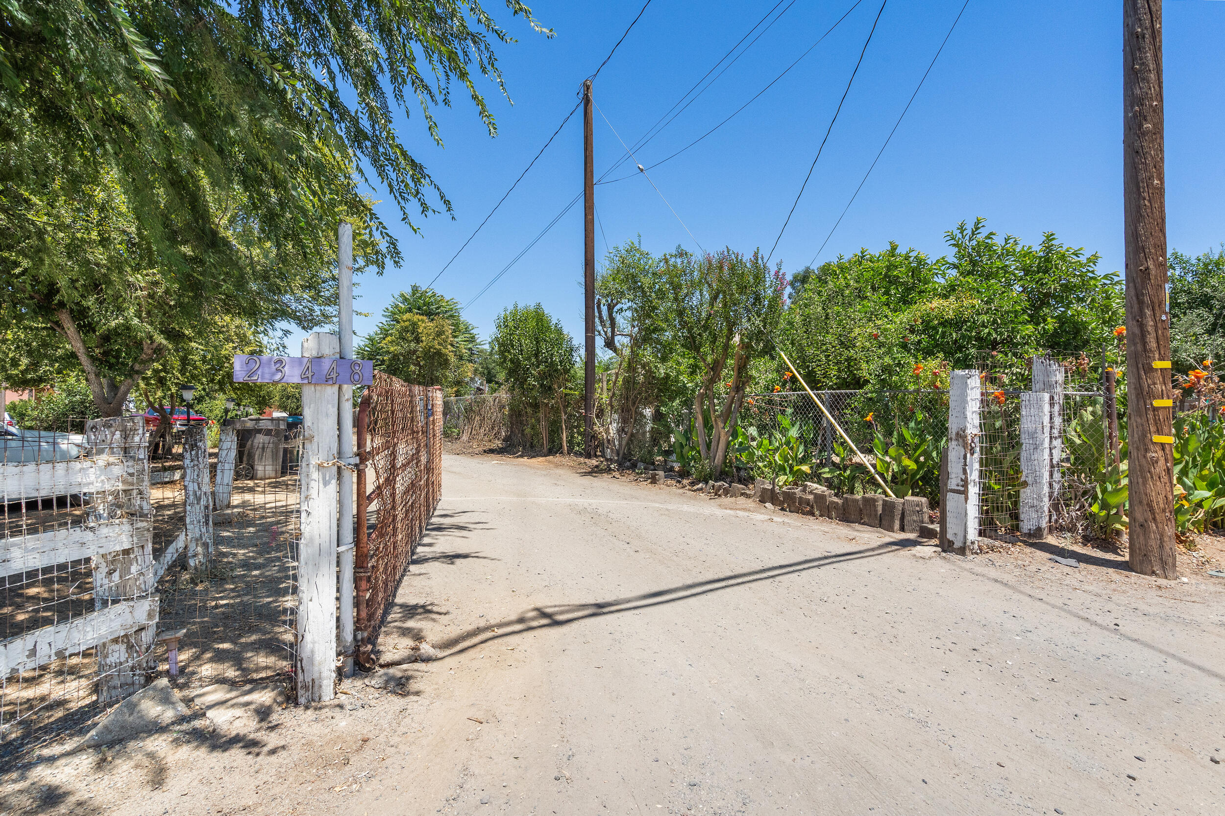 23448 Avenue 96, Terra Bella, CA 93270